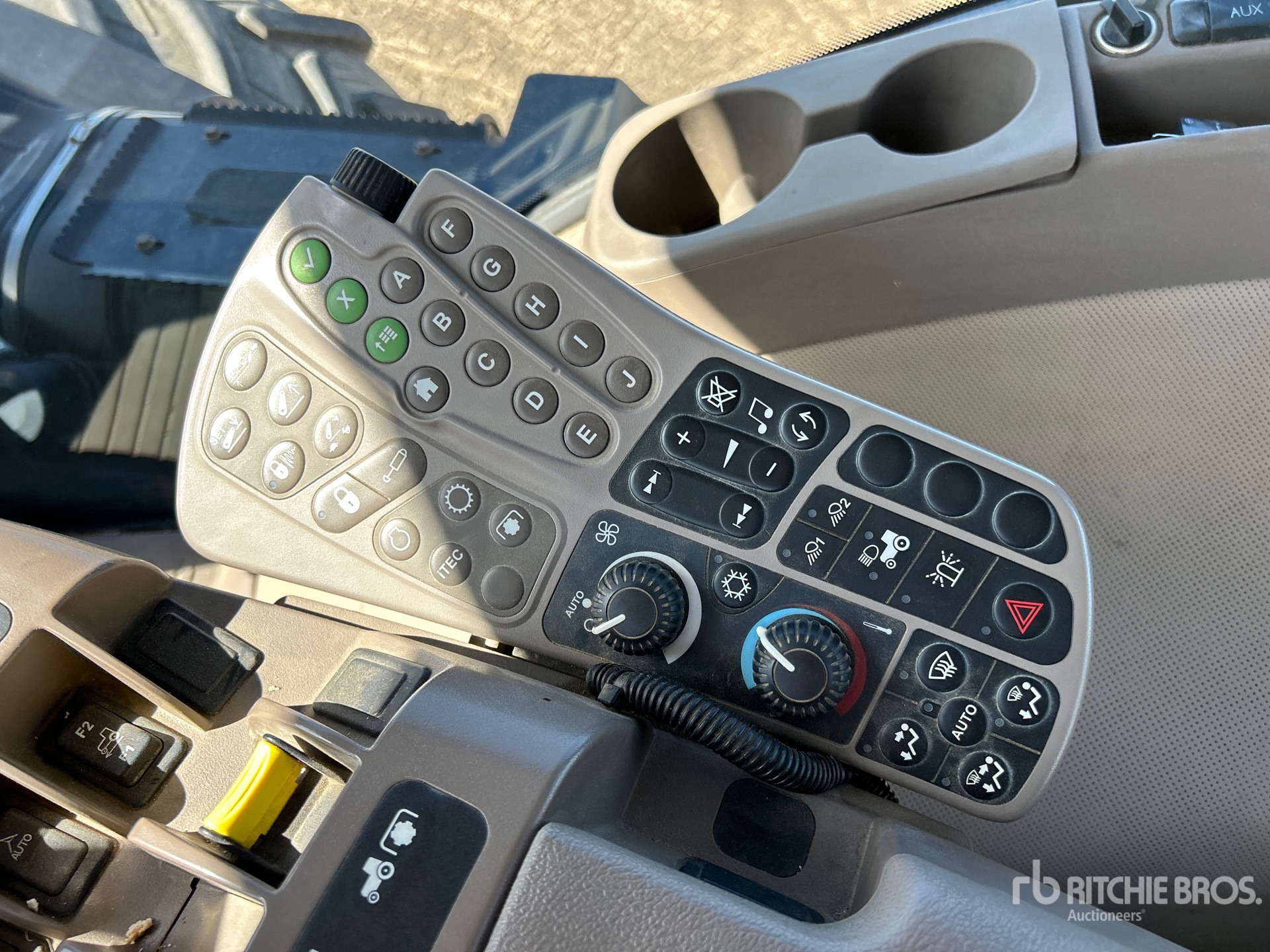 2012 John Deere 9460R