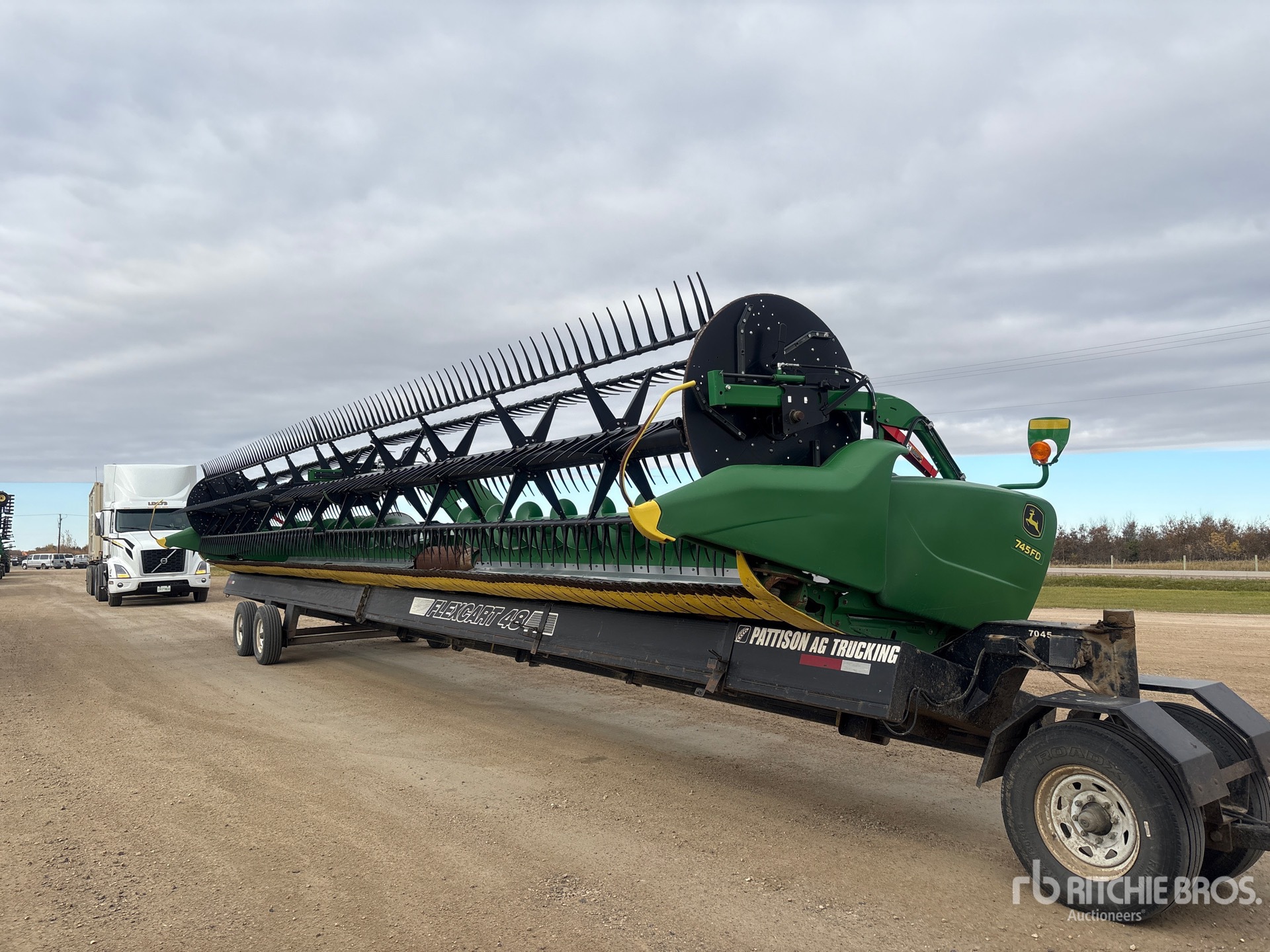 Photo of 2019 John Deere 745FD