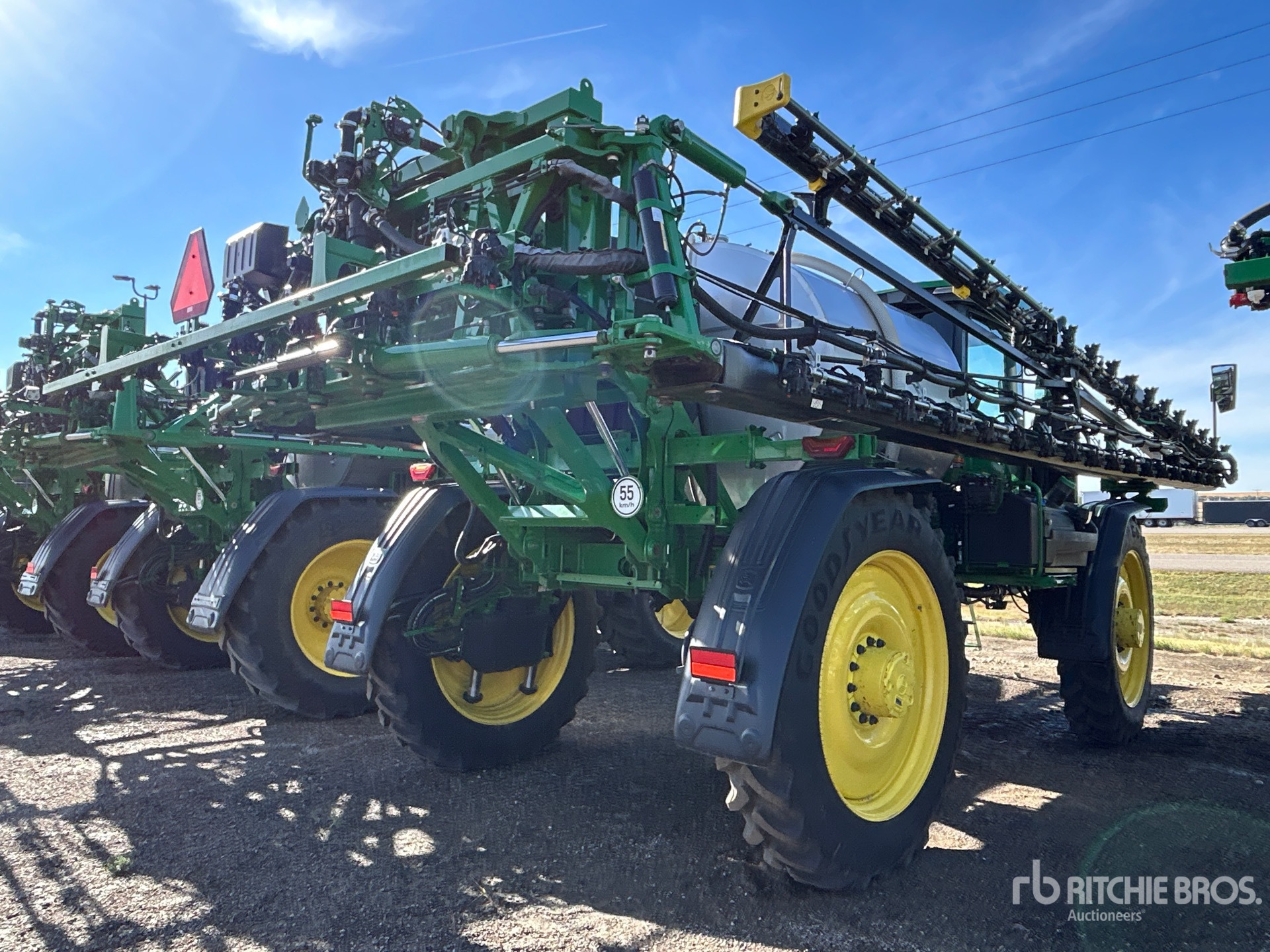 2023 John Deere 616R