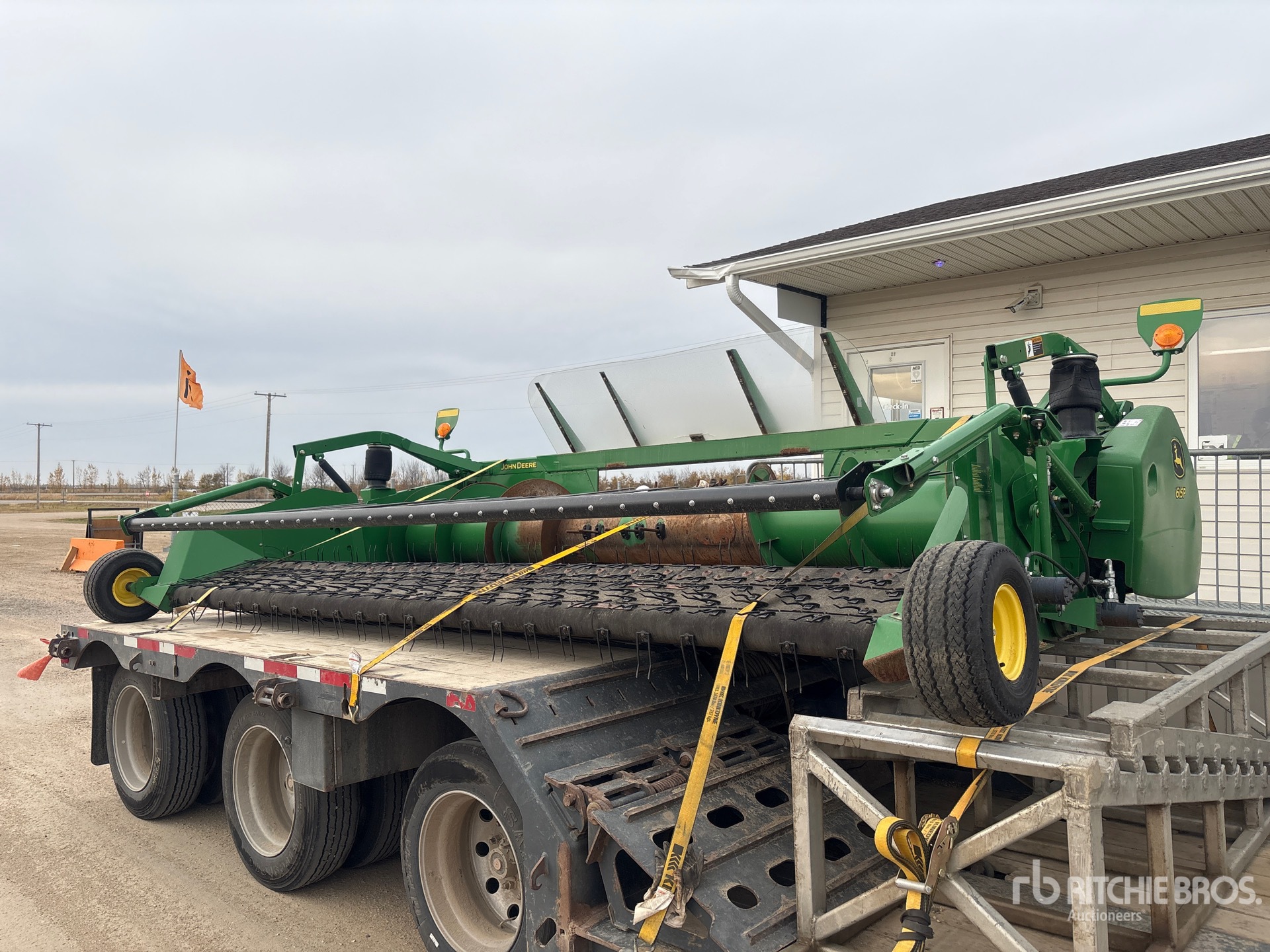 Photo of 2018 John Deere 615P