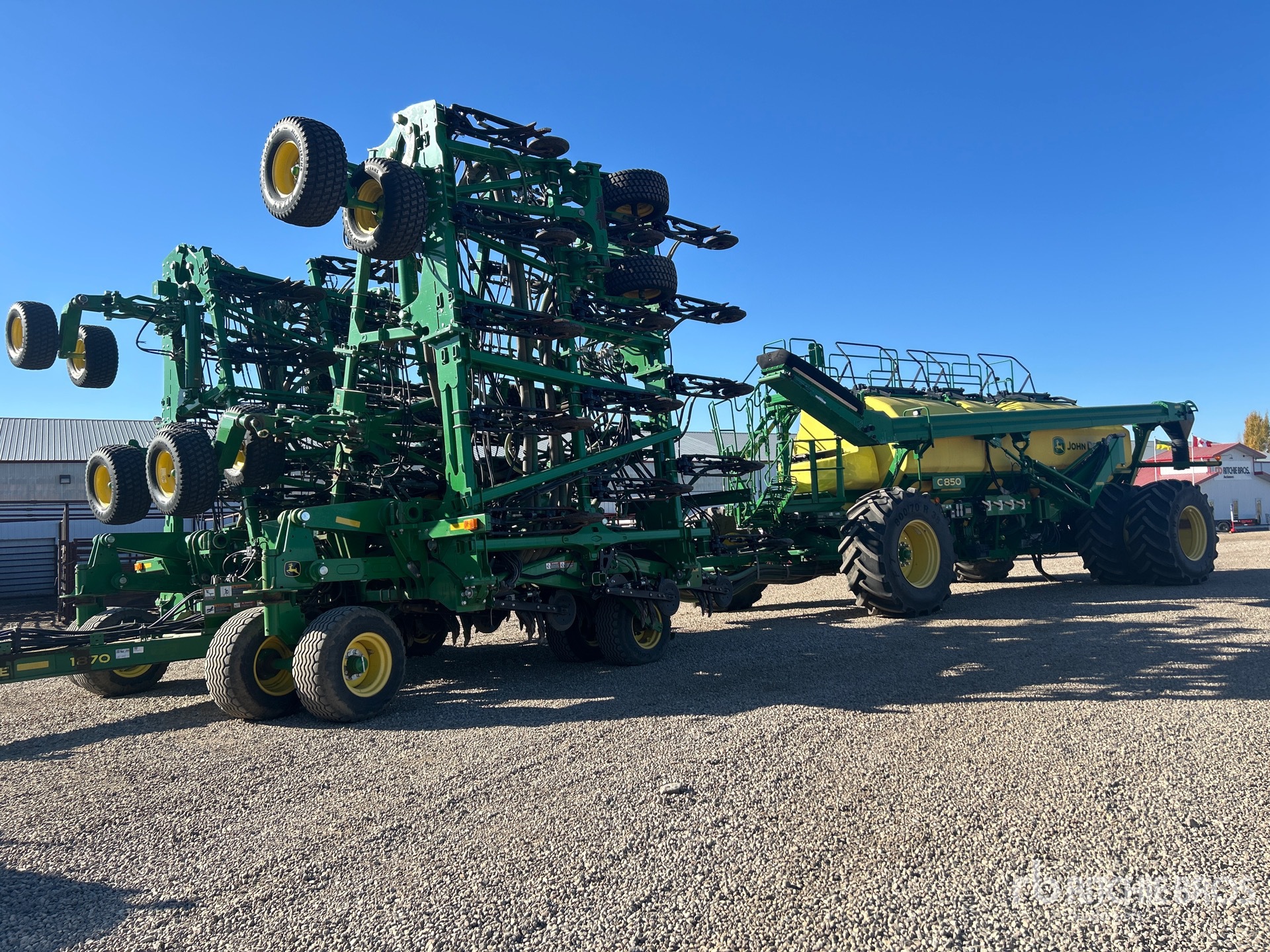 2018 John Deere 1870