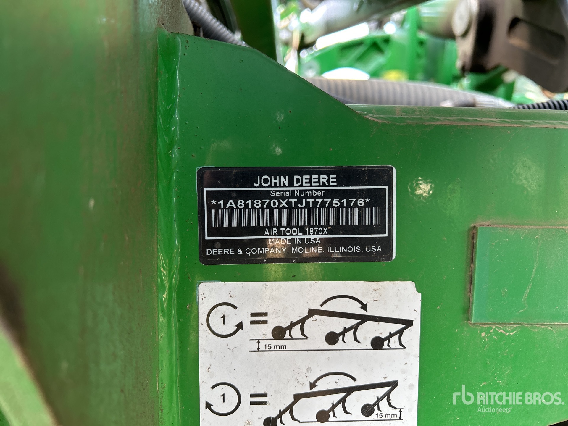 2018 John Deere 1870