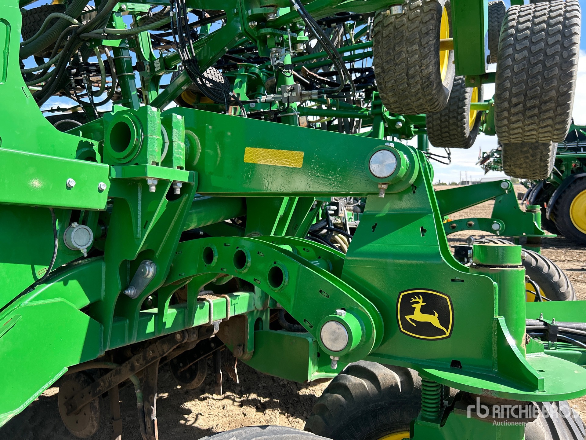 2017 John Deere 1870