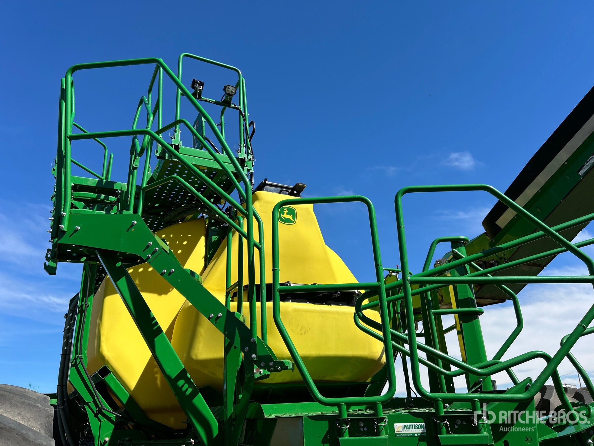 2017 John Deere 1870