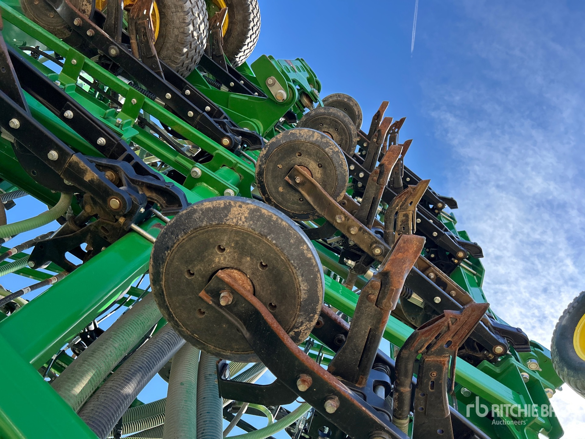 2017 John Deere 1870