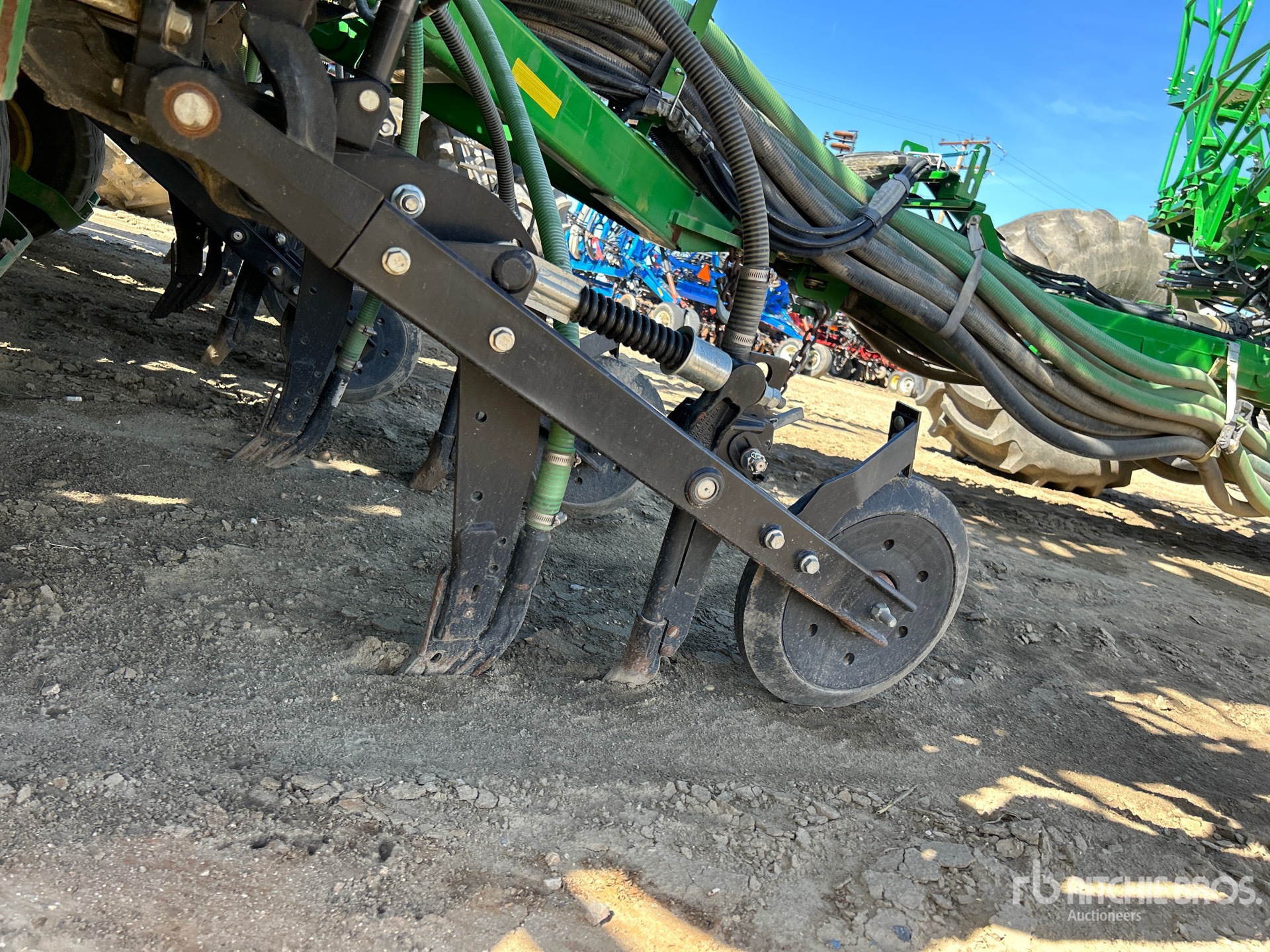 2017 John Deere 1870