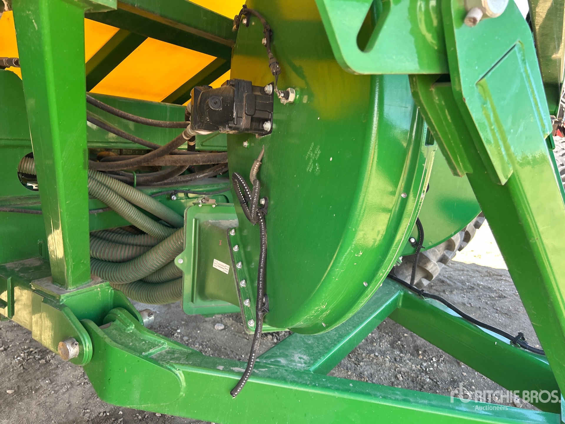 2017 John Deere 1870