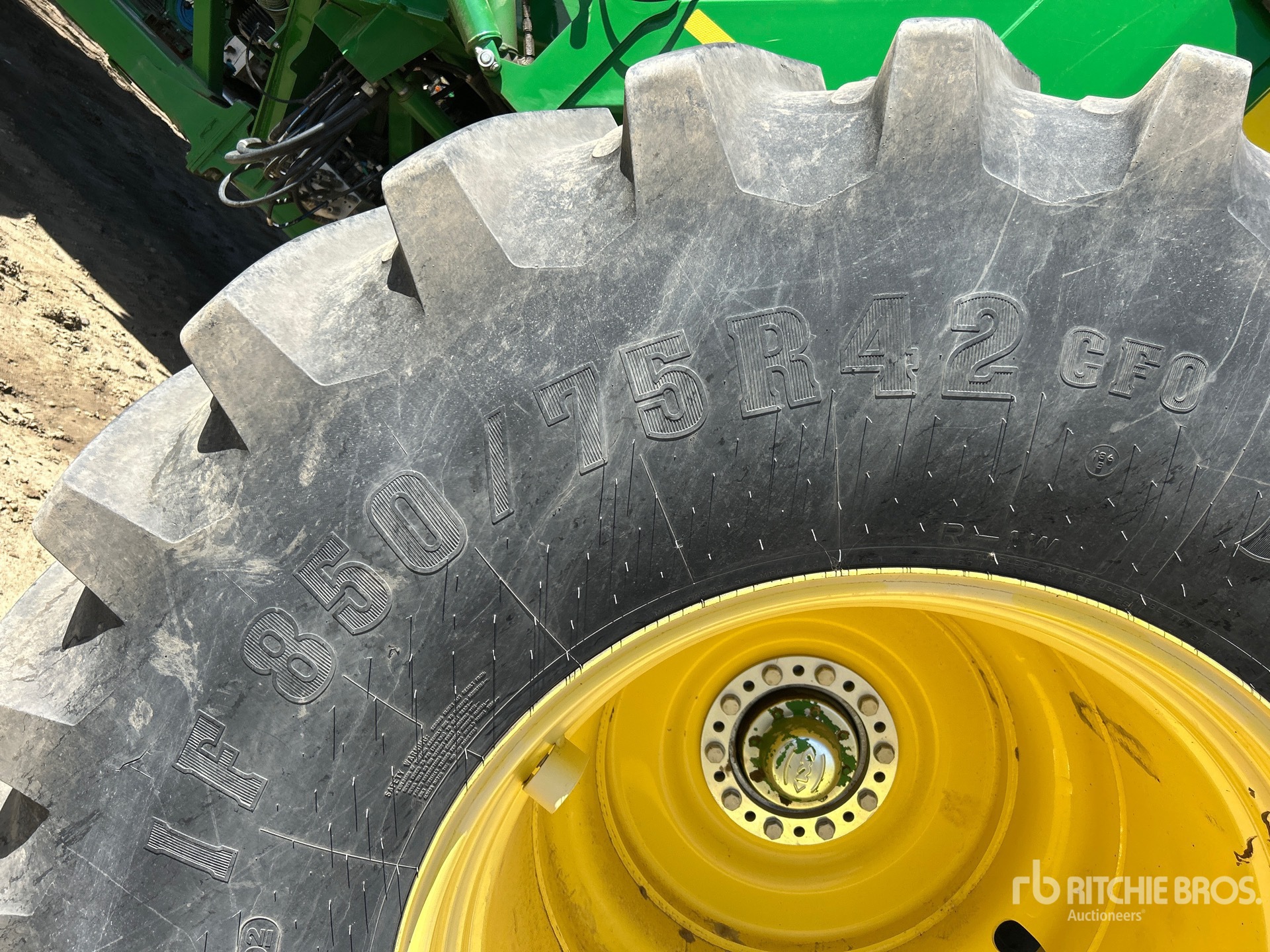 2017 John Deere 1870