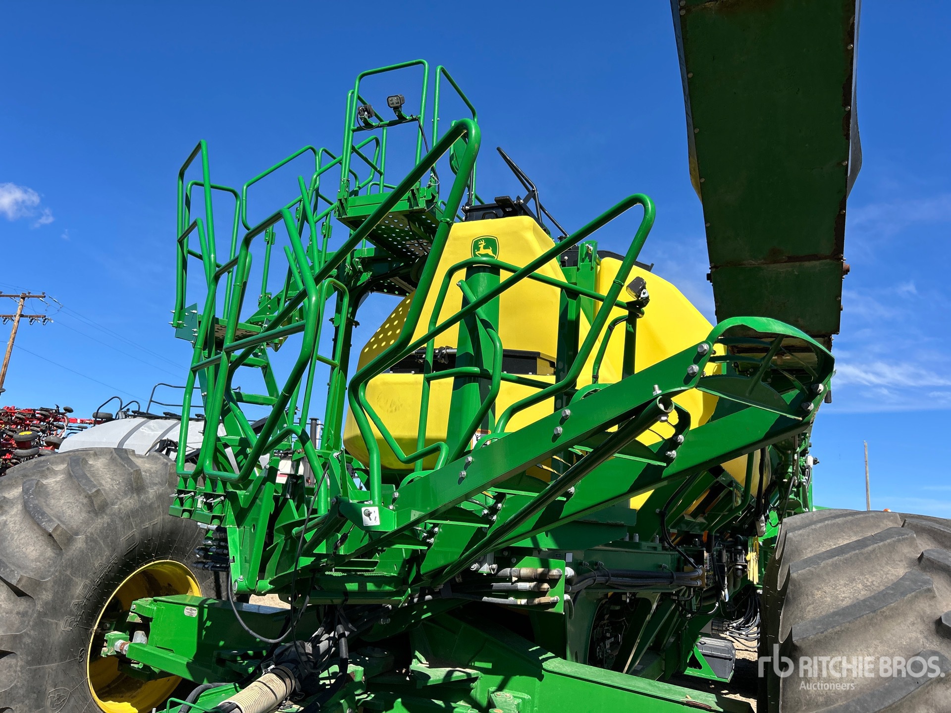 2017 John Deere 1870