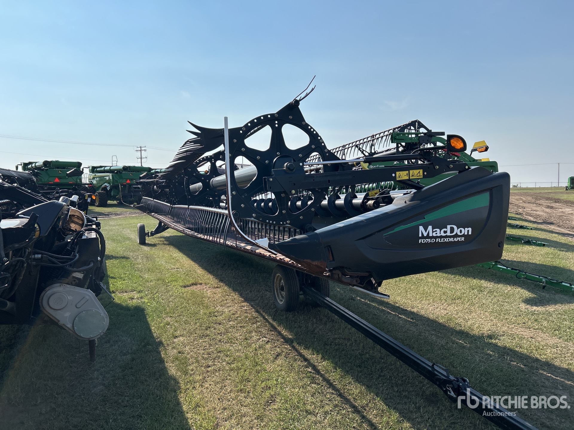 Photo of 2017 Macdon FD75