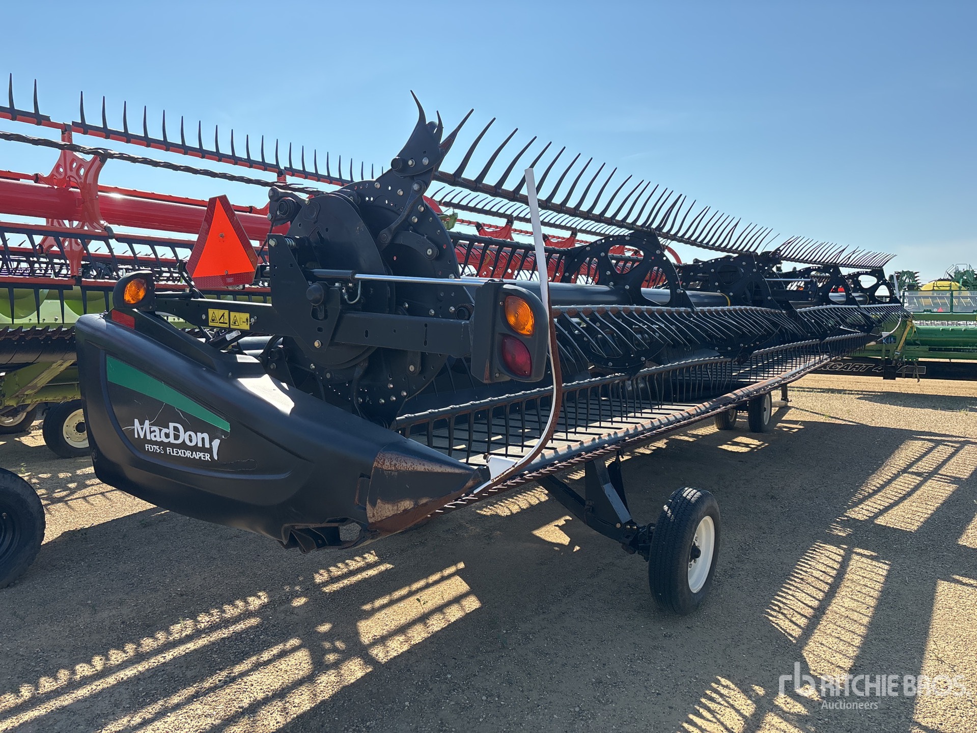2017 Macdon FD75-S