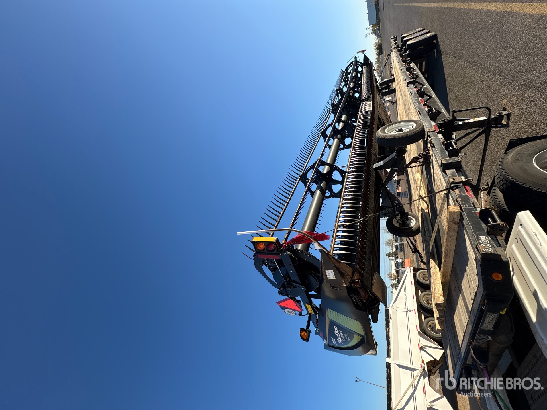 2020 Macdon FD145