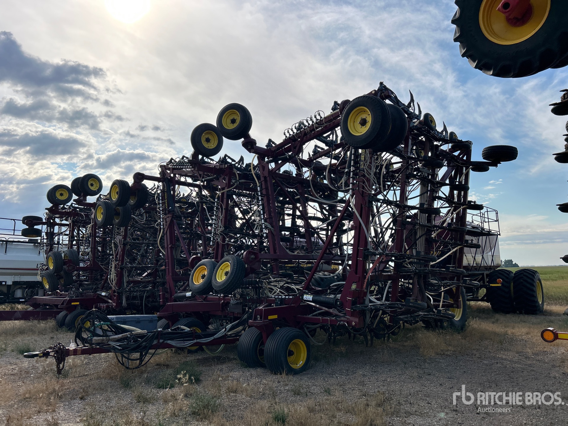Photo of 2015 Seed Hawk 8412