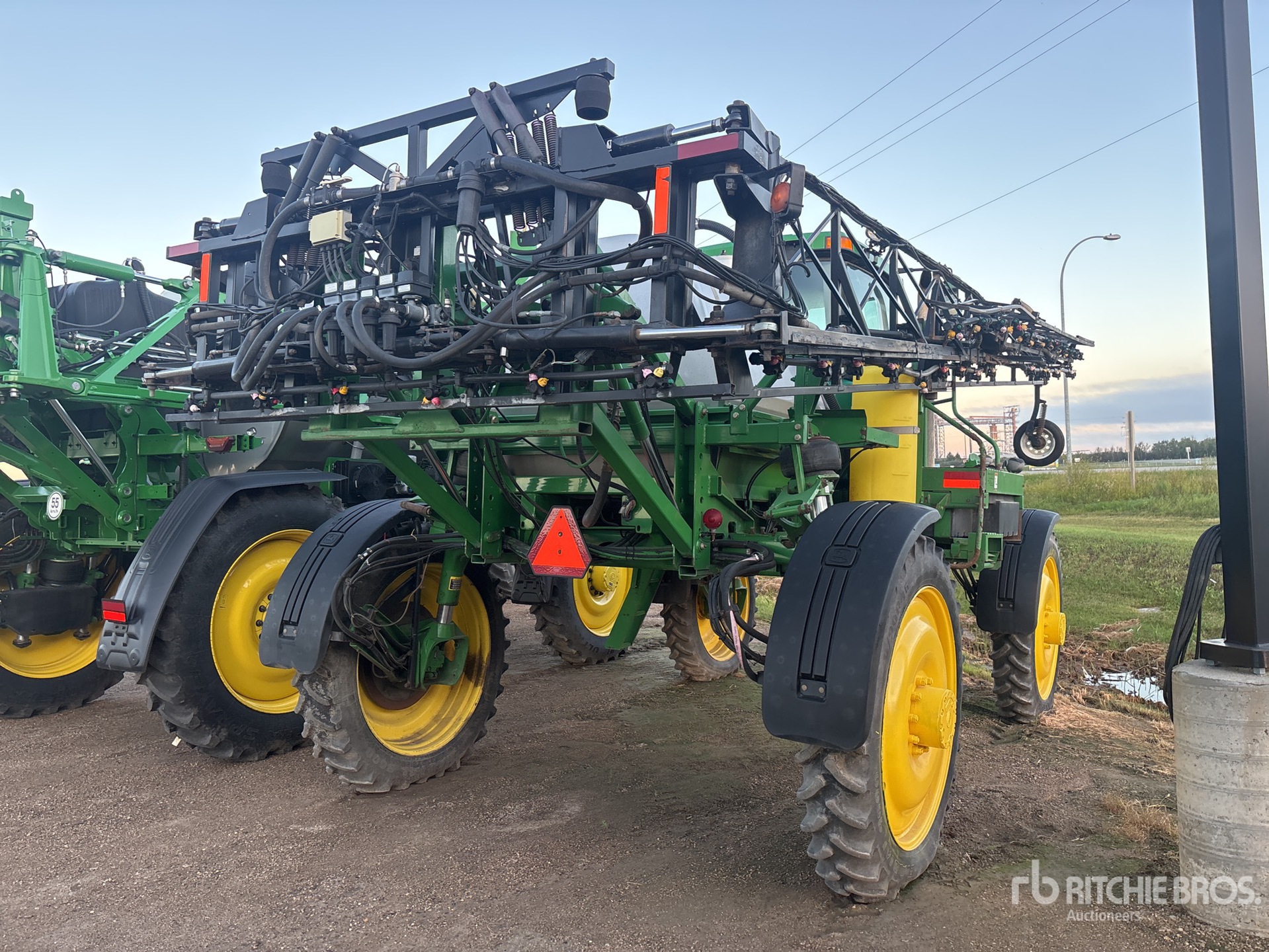 2003 John Deere 4710
