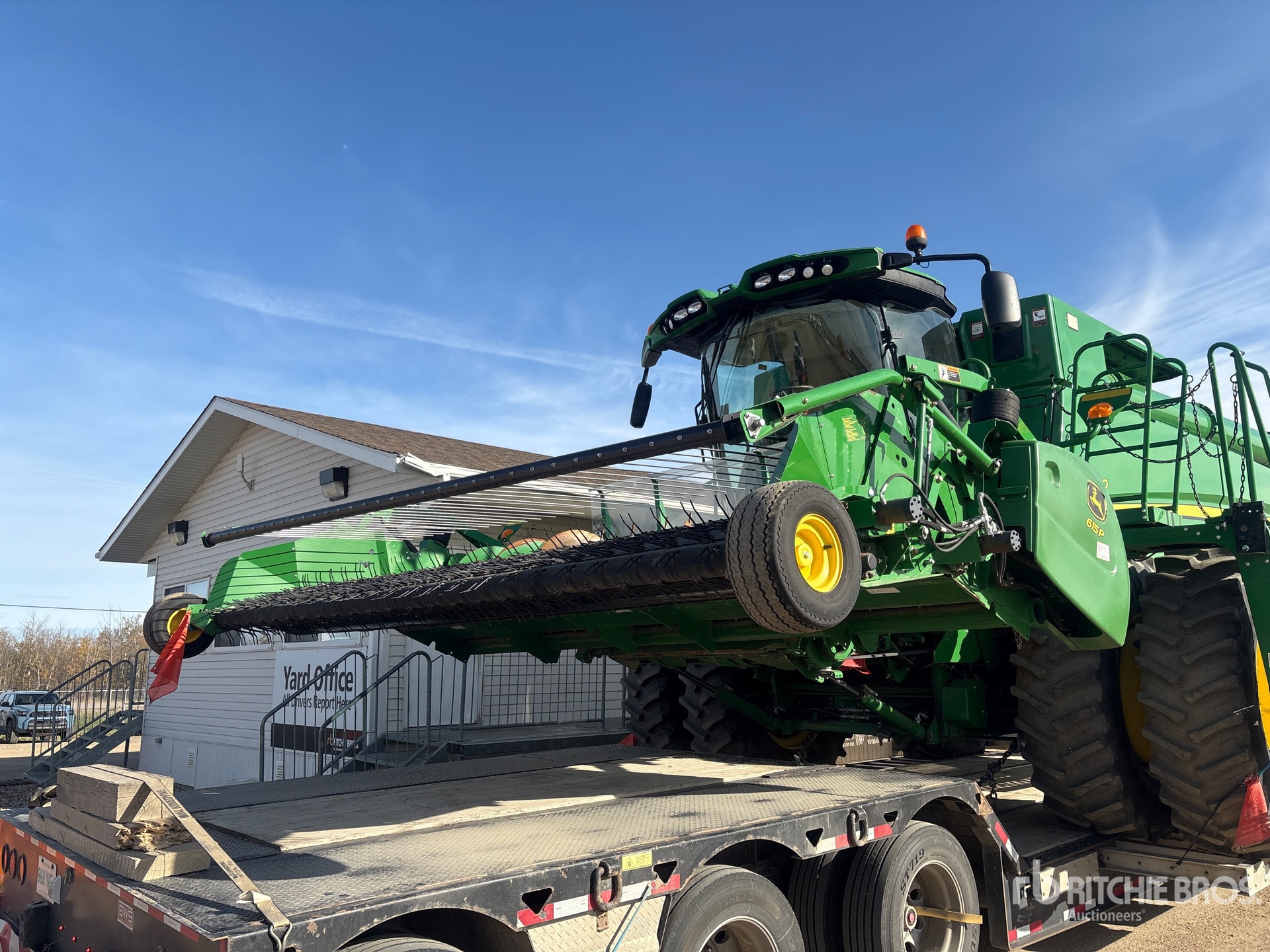 Photo of 2017 John Deere 615P