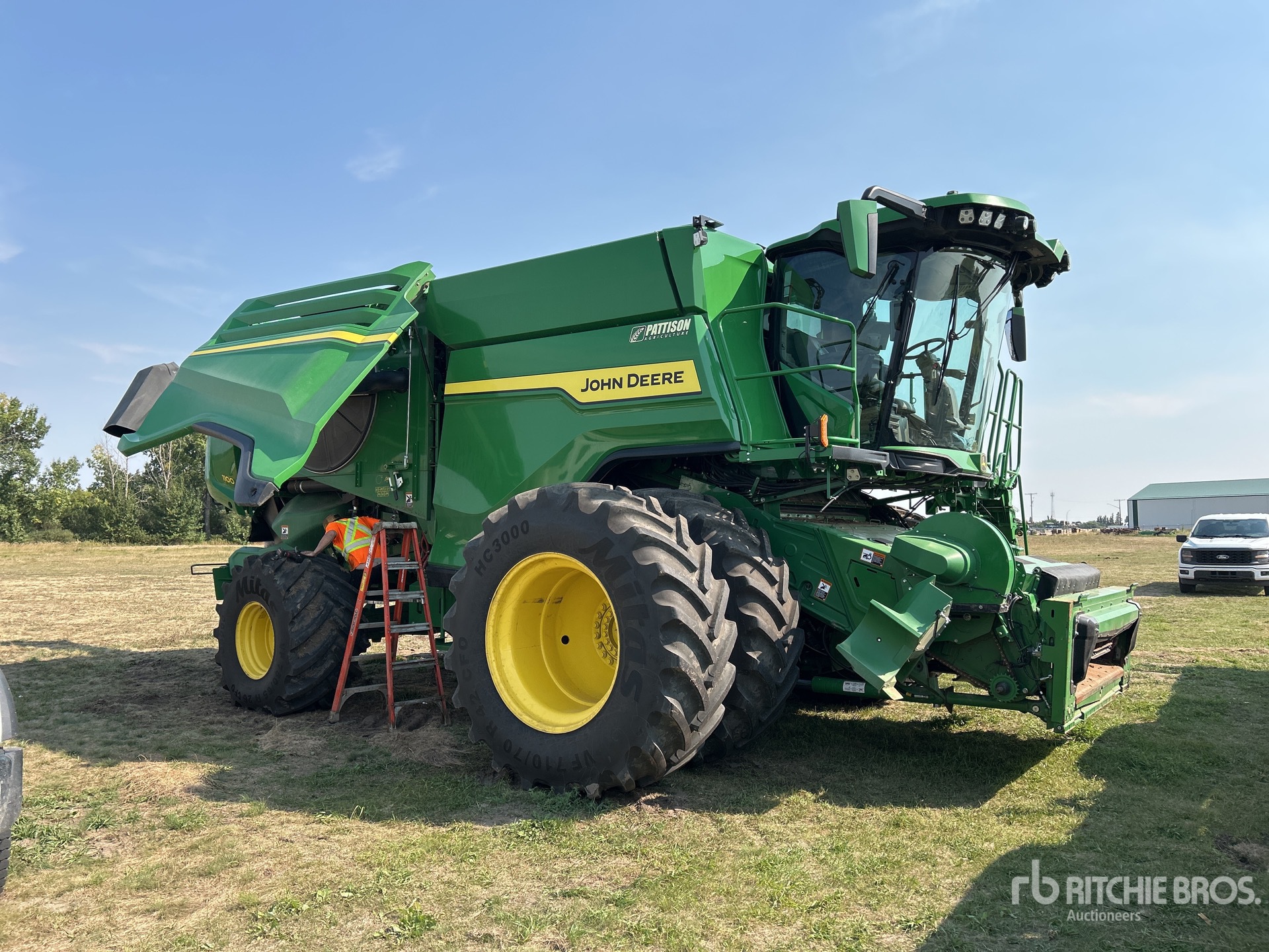 2023 John Deere X9 1100
