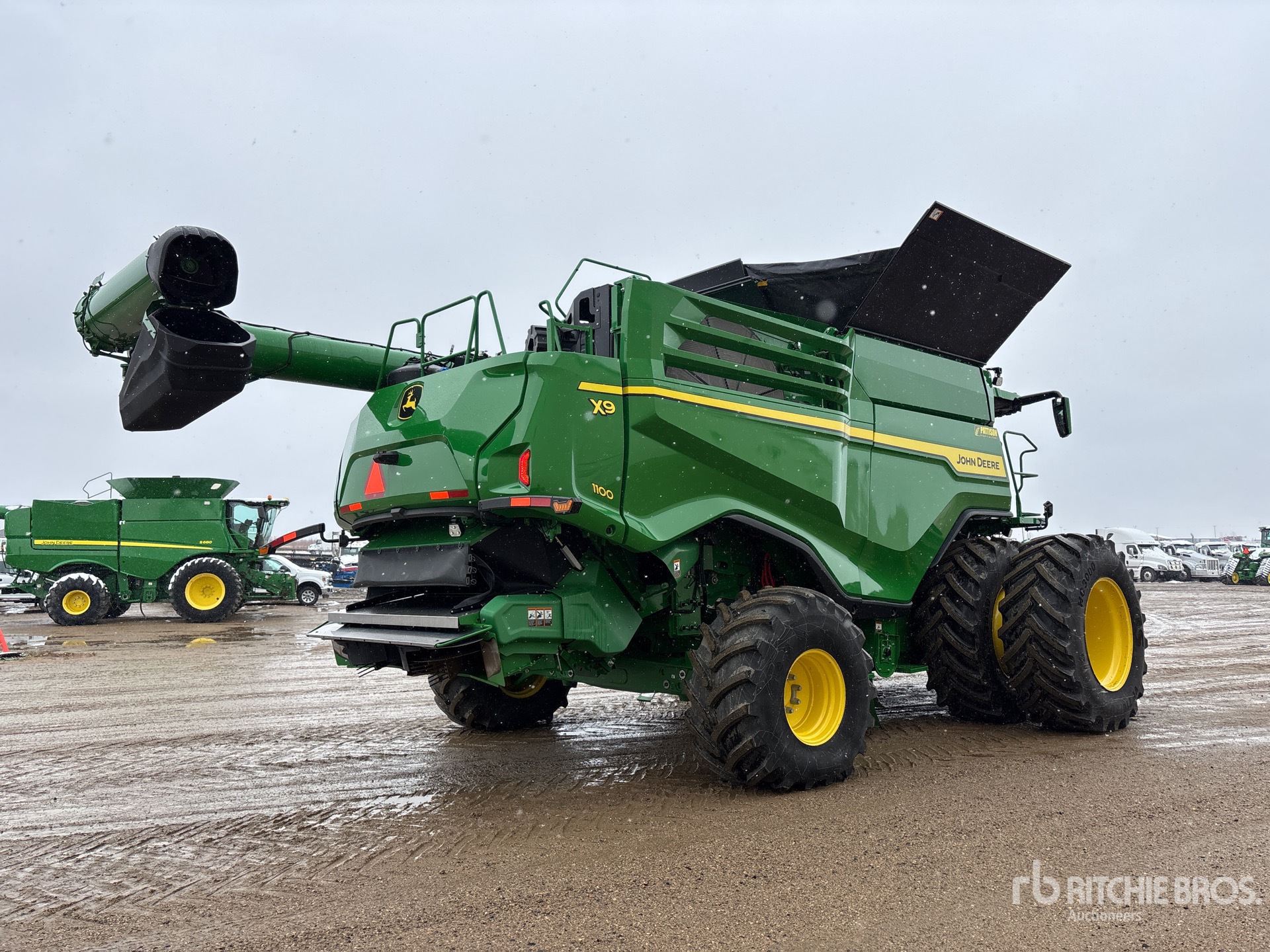 2023 John Deere X9 1100