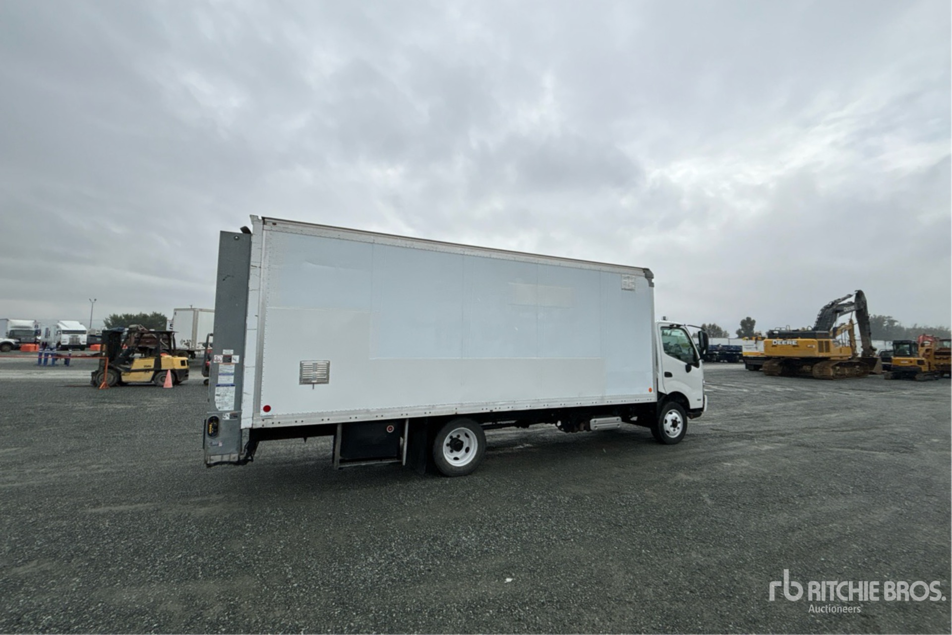 2019 Hino 740