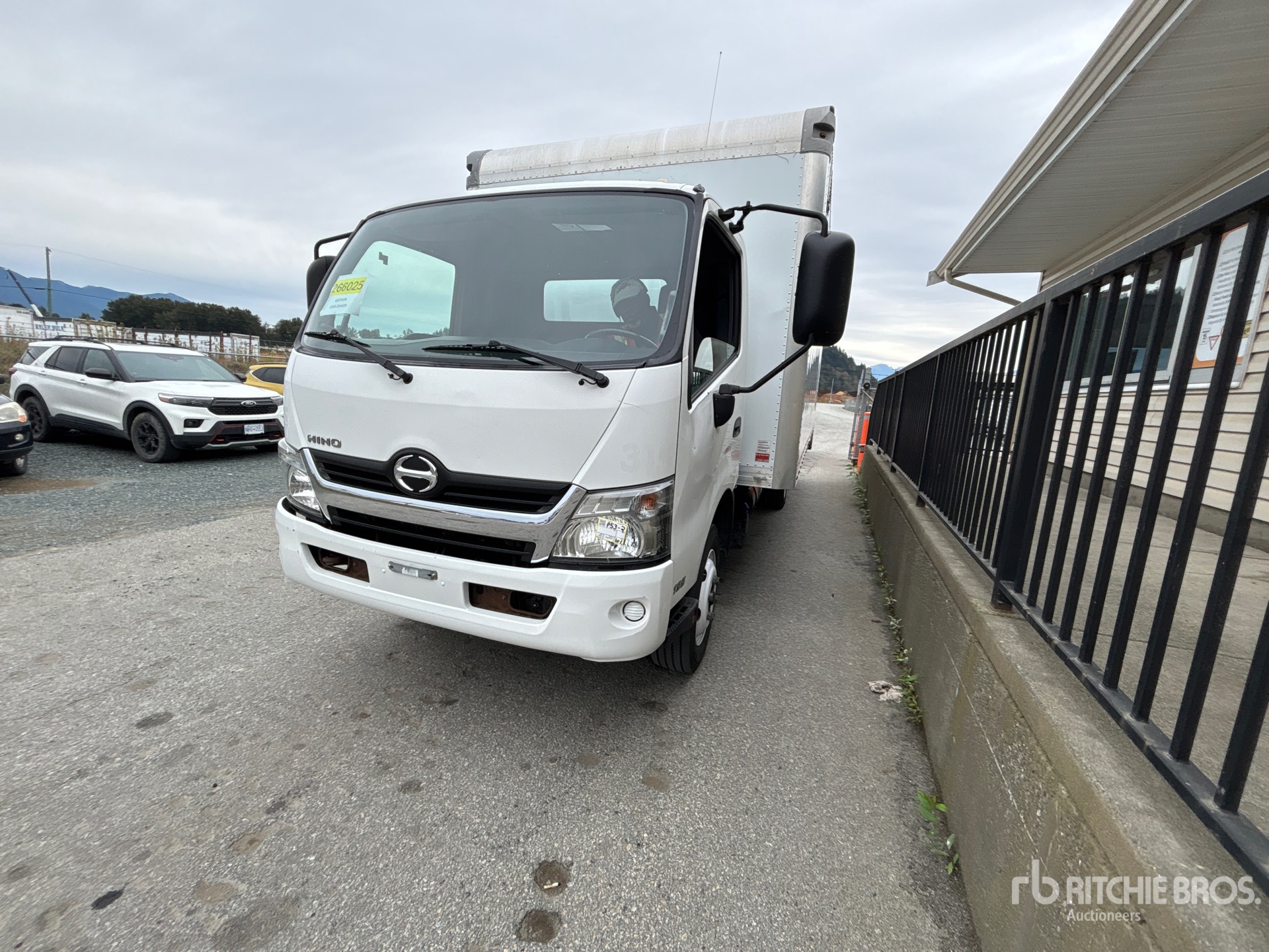 2019 Hino 740