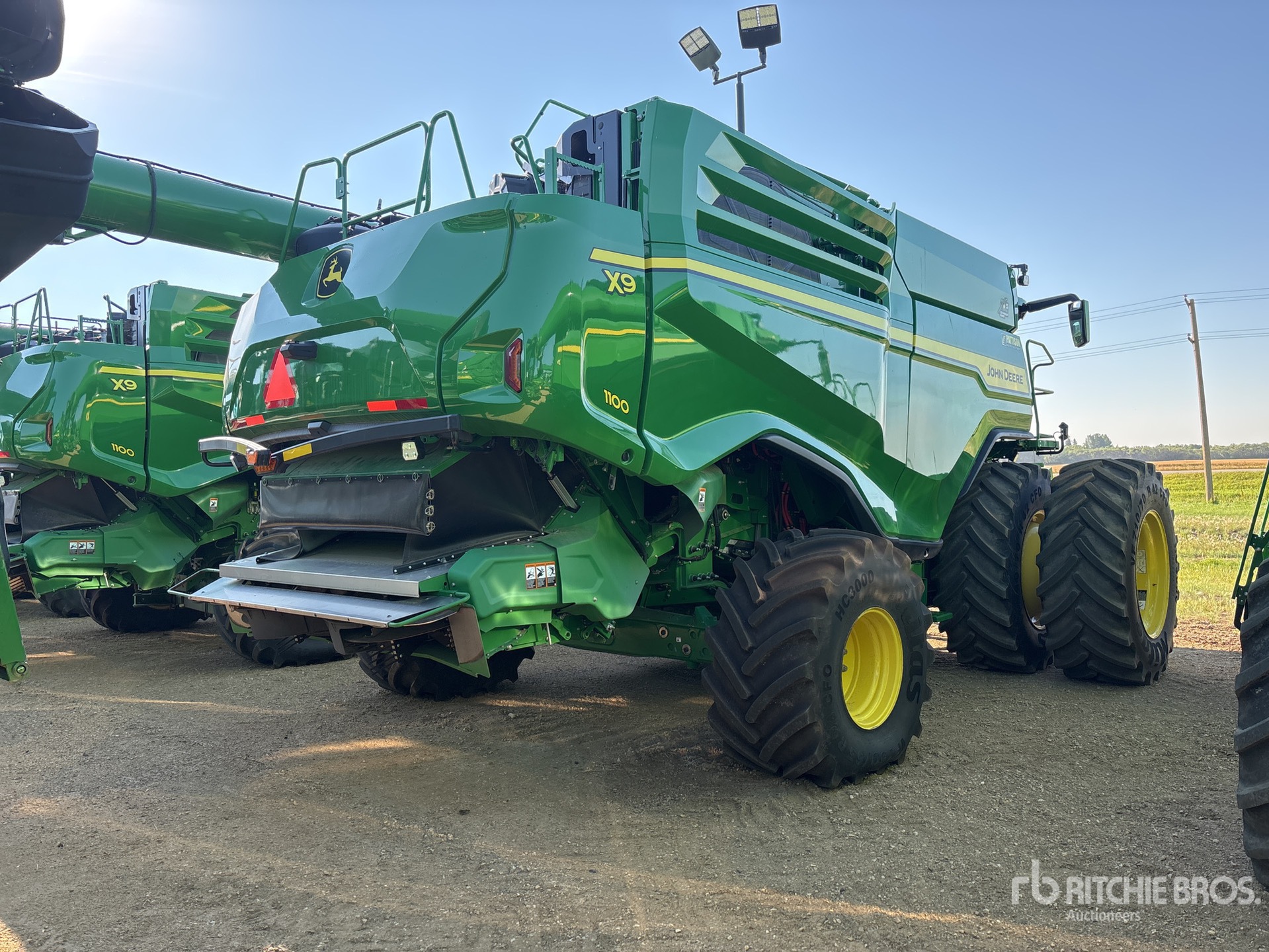2022 John Deere X9 1100