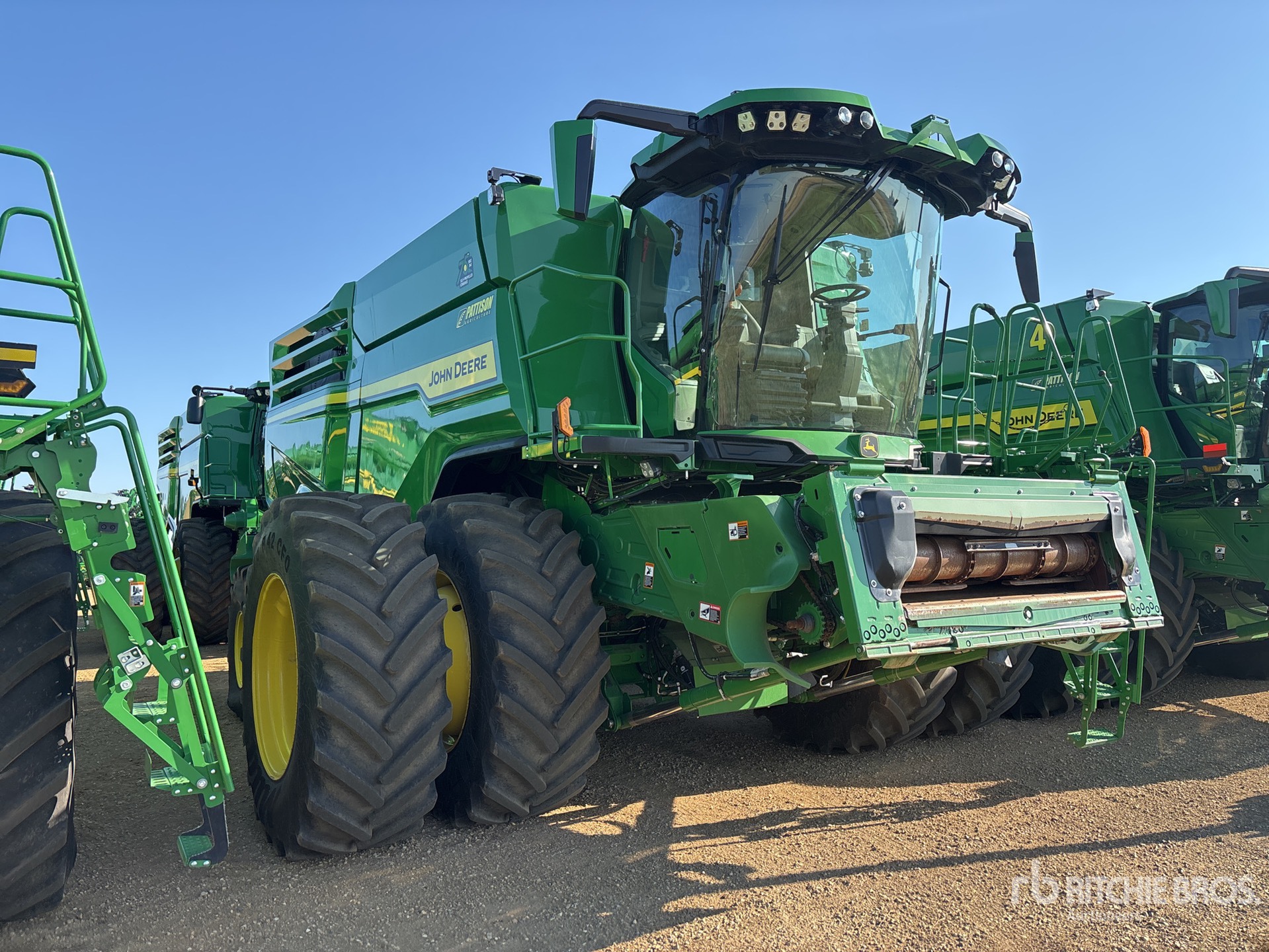 2022 John Deere X9 1100