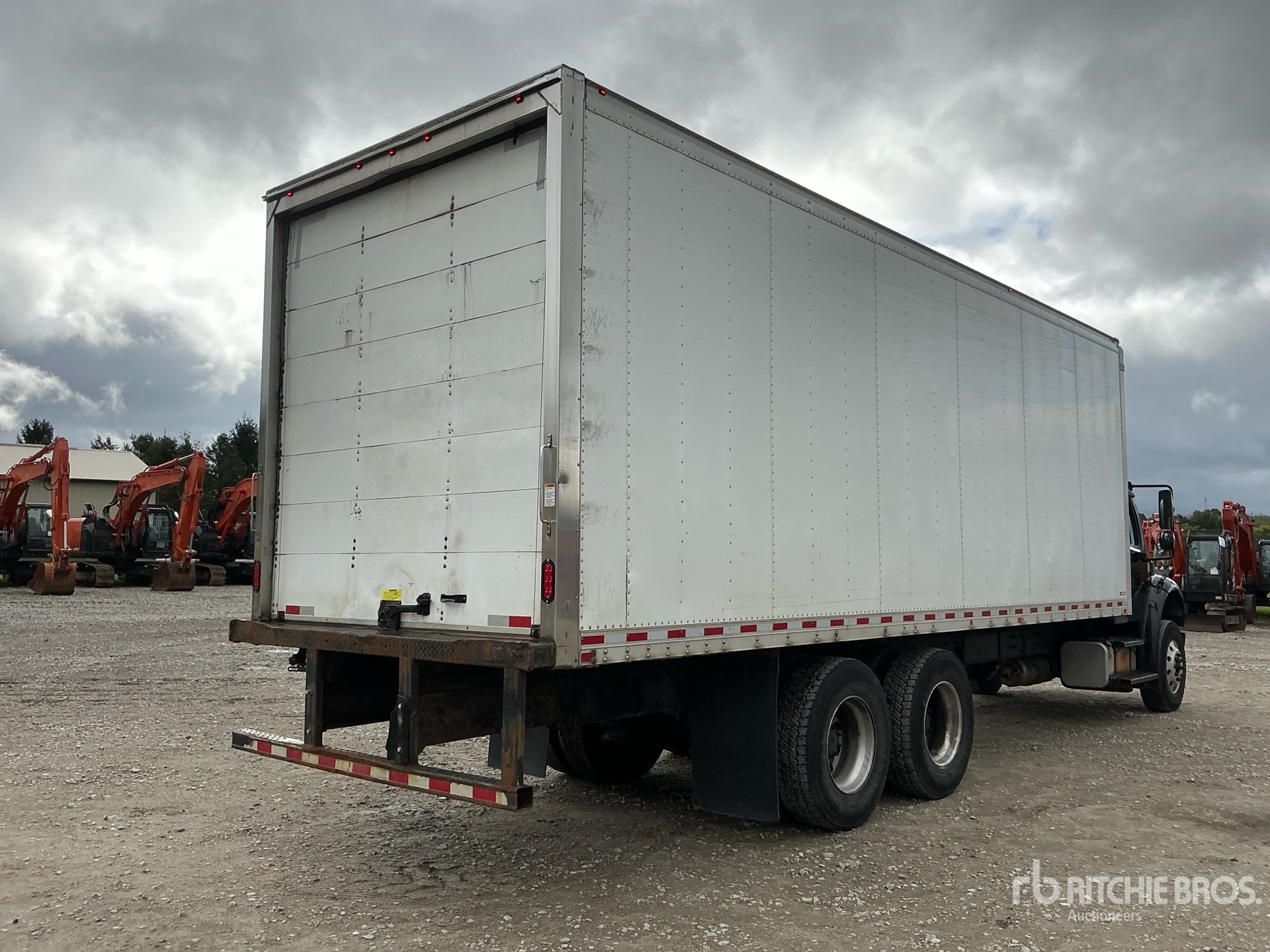 2018 Freightliner M2 106