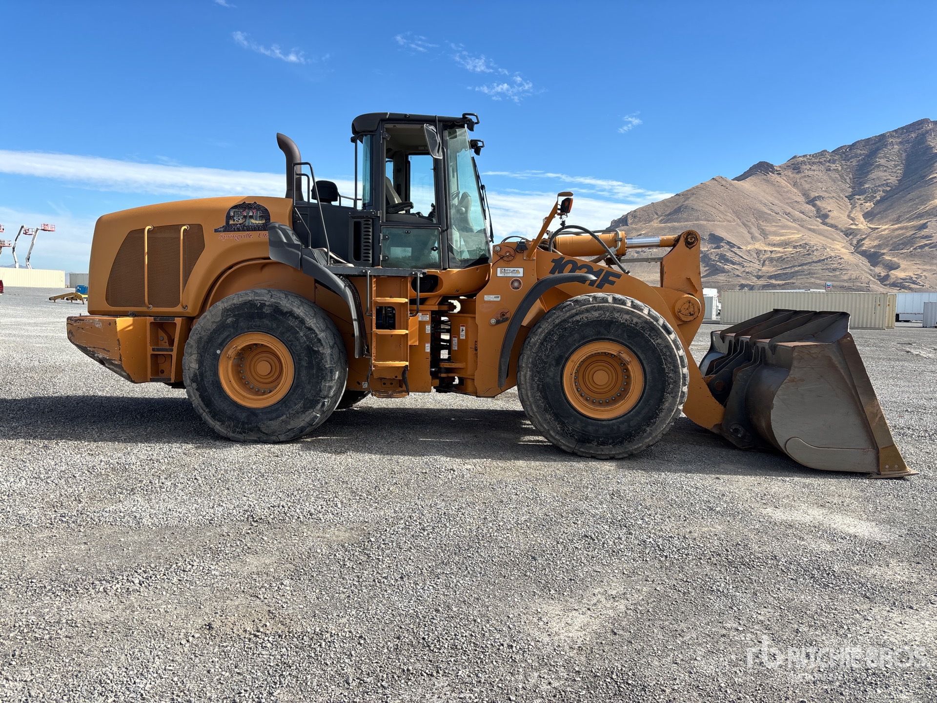 2011 Case 1021F