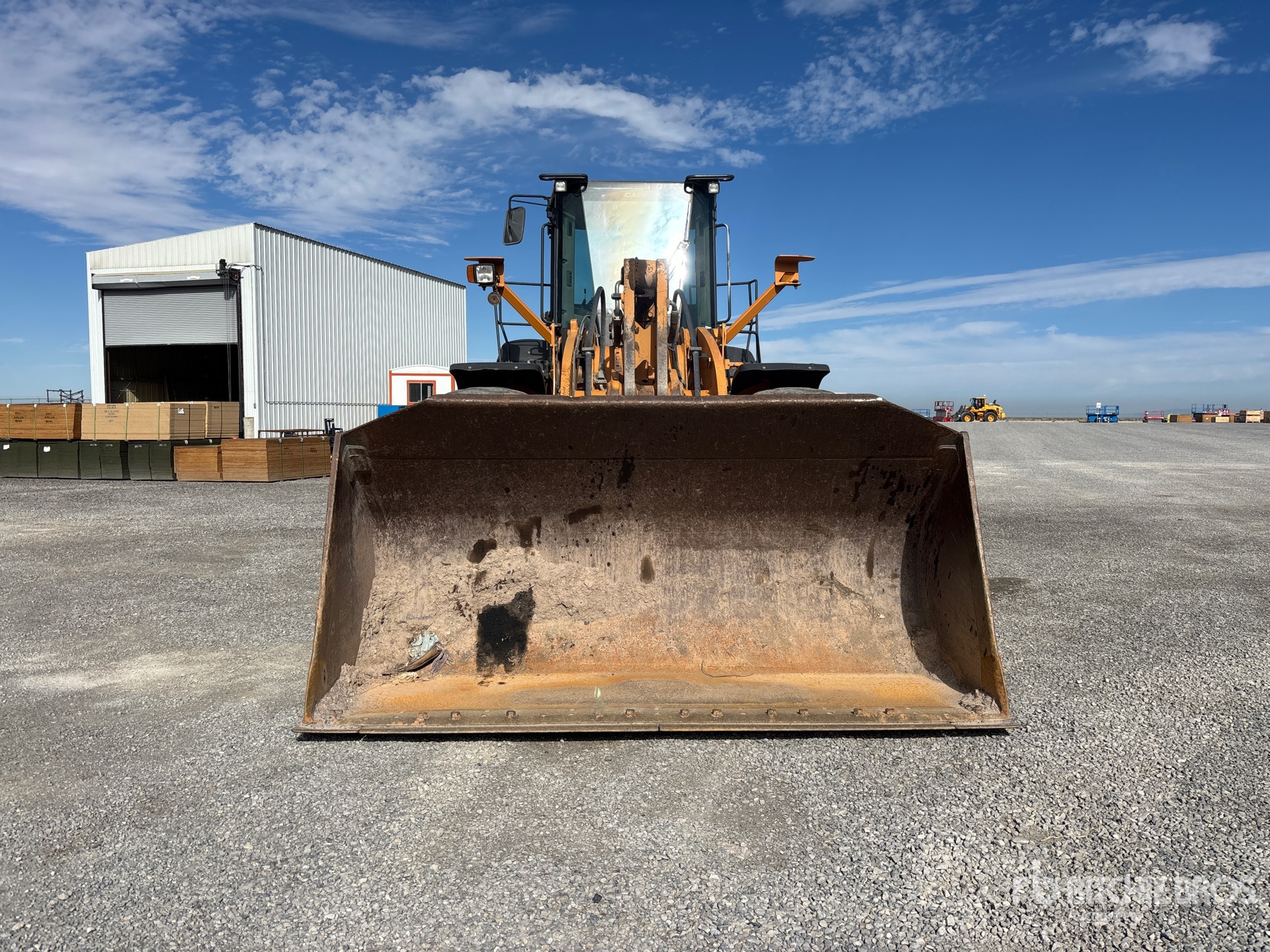 2011 Case 1021F