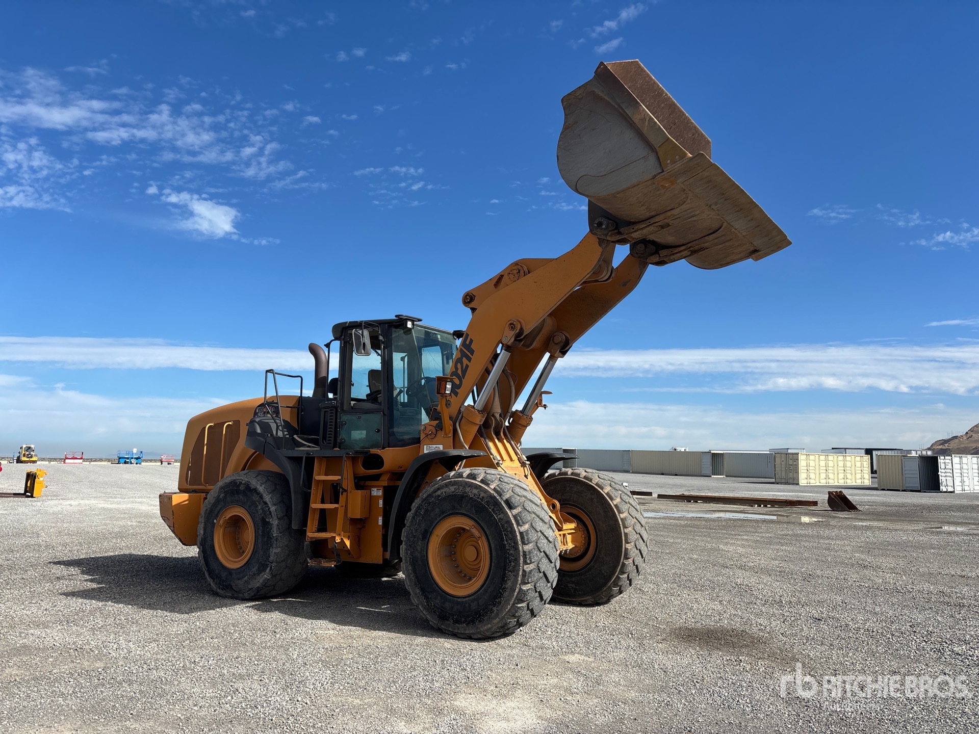 2011 Case 1021F
