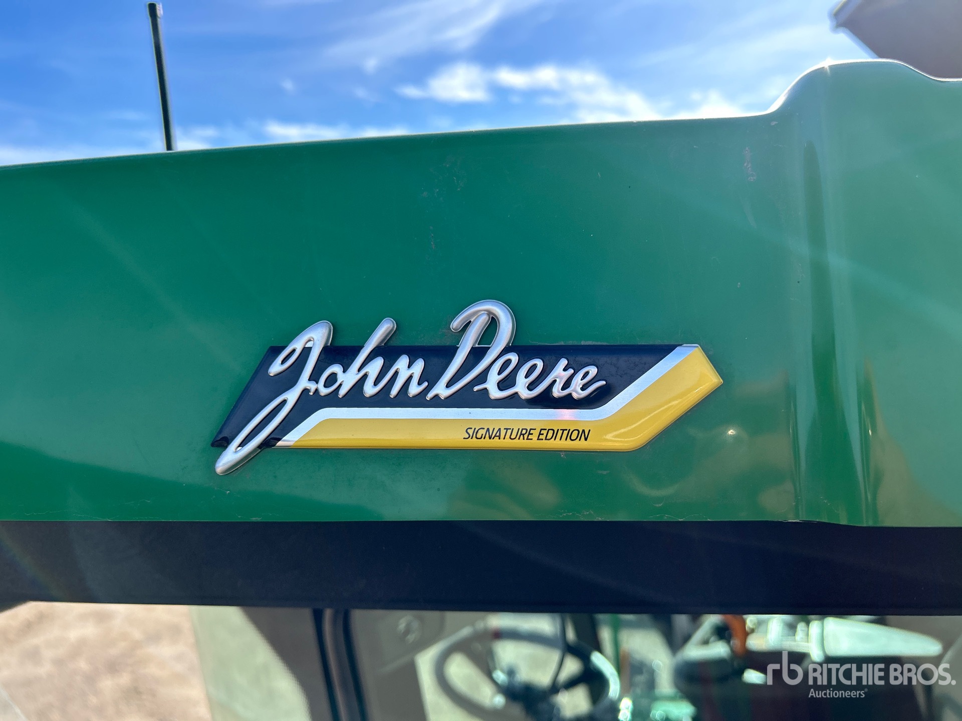 2022 John Deere X9 1100