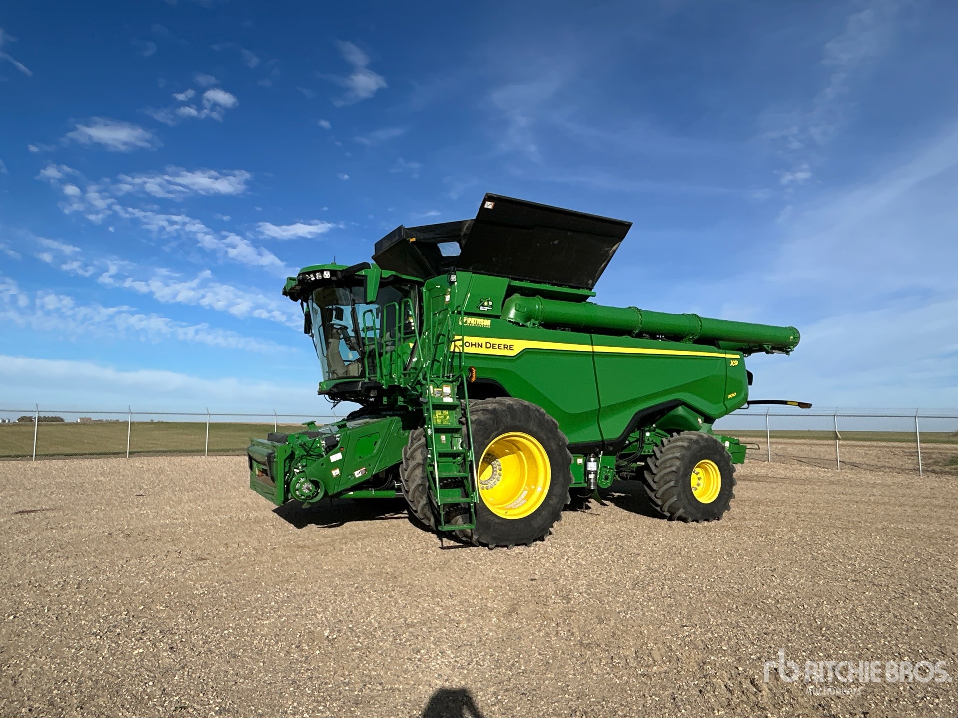 2022 John Deere X9 1100