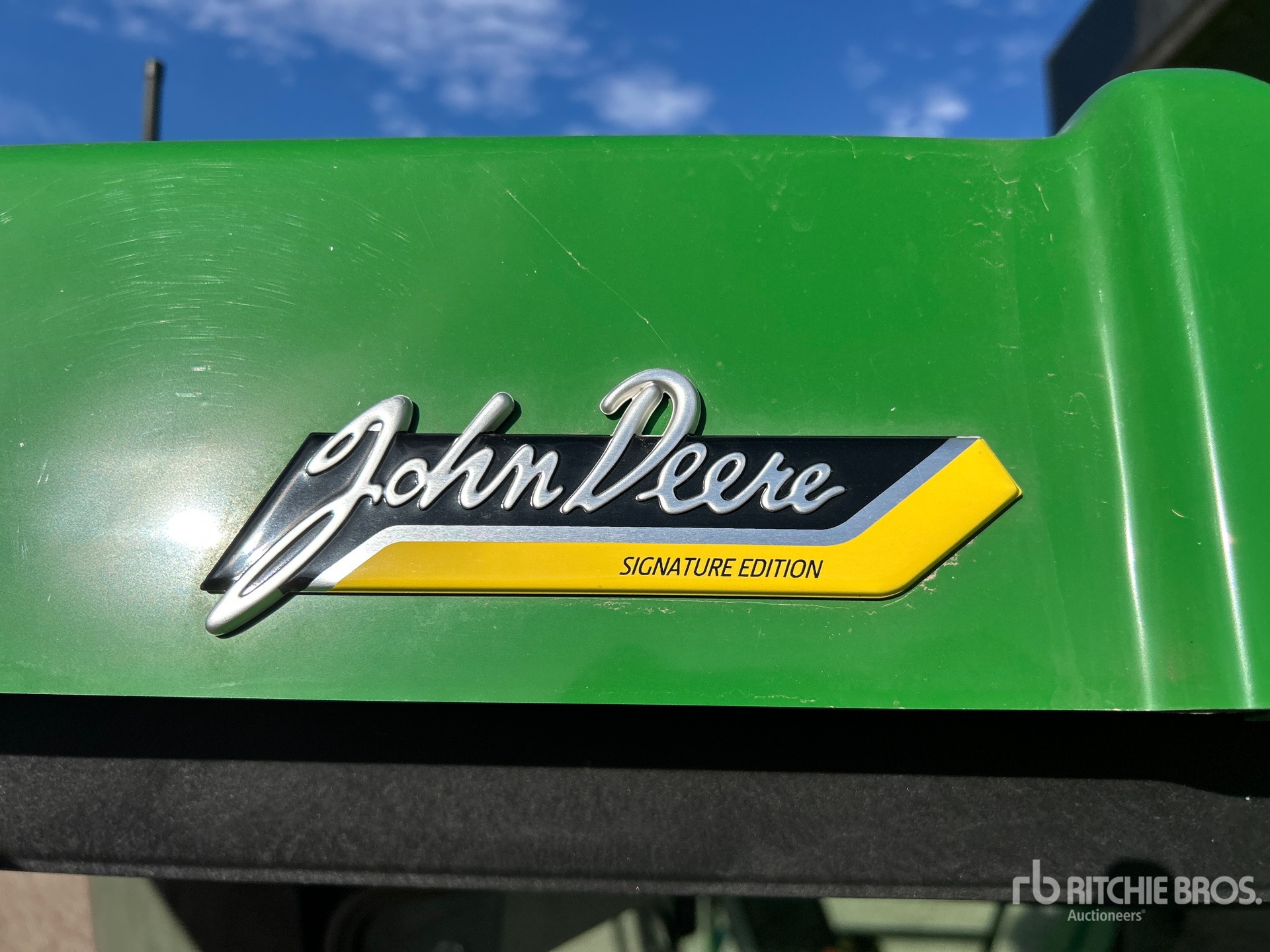 2022 John Deere X9 1100