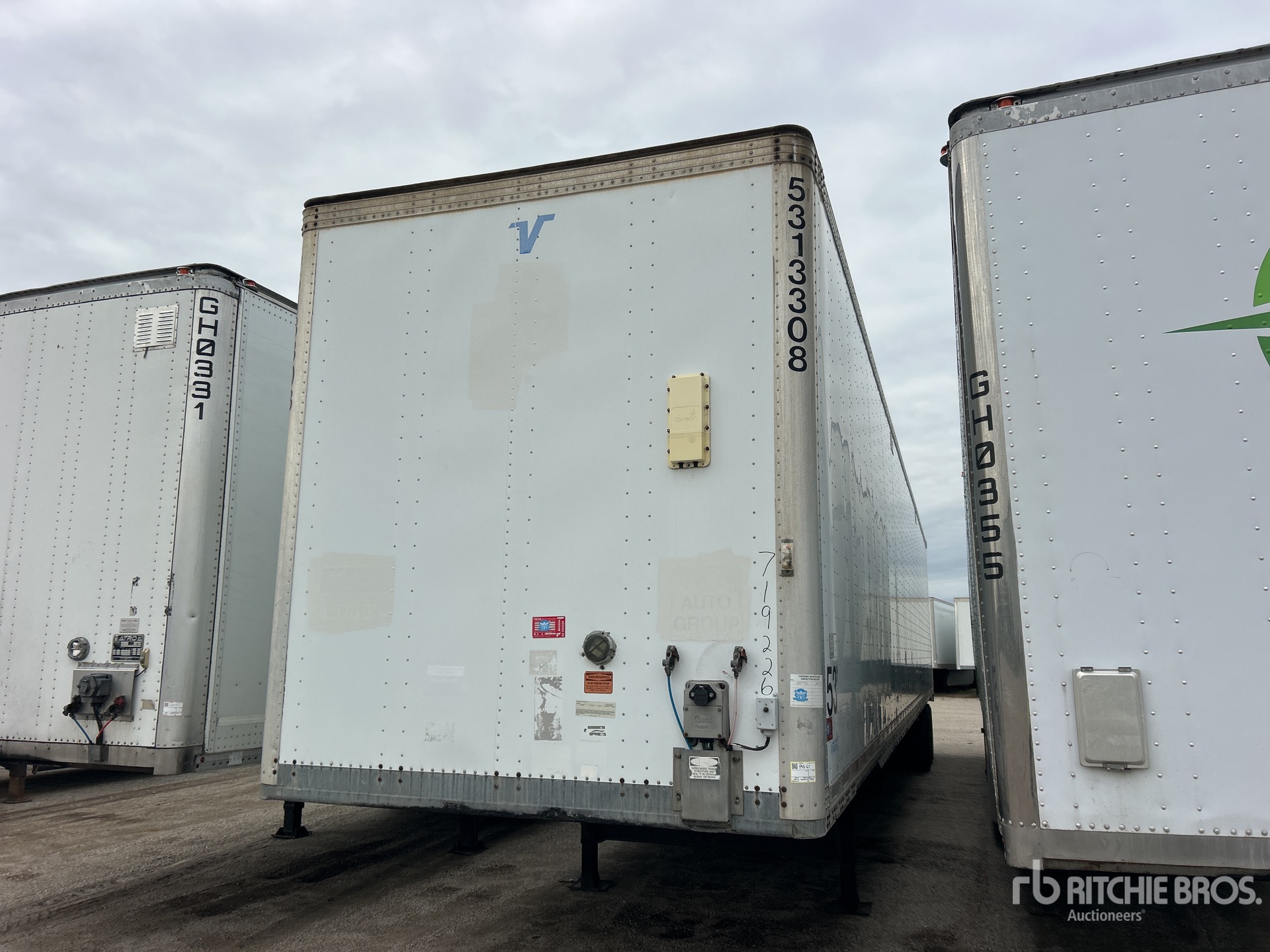 Photo of 2013 Vanguard MAXCUBE