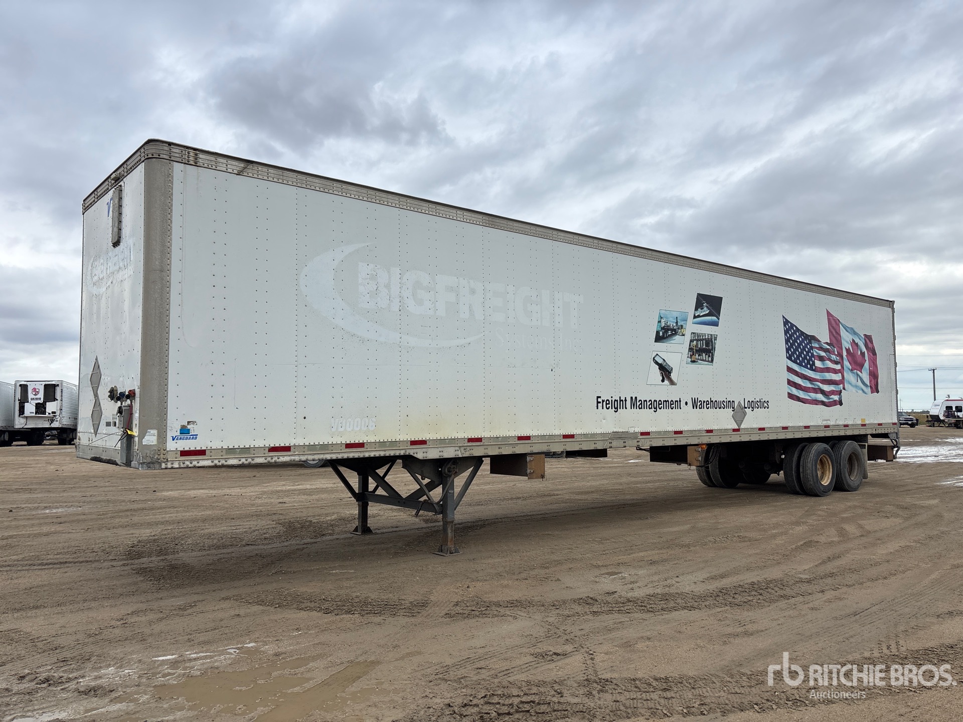 Photo of 2011 Vanguard 53 ft x 102 in T/A
