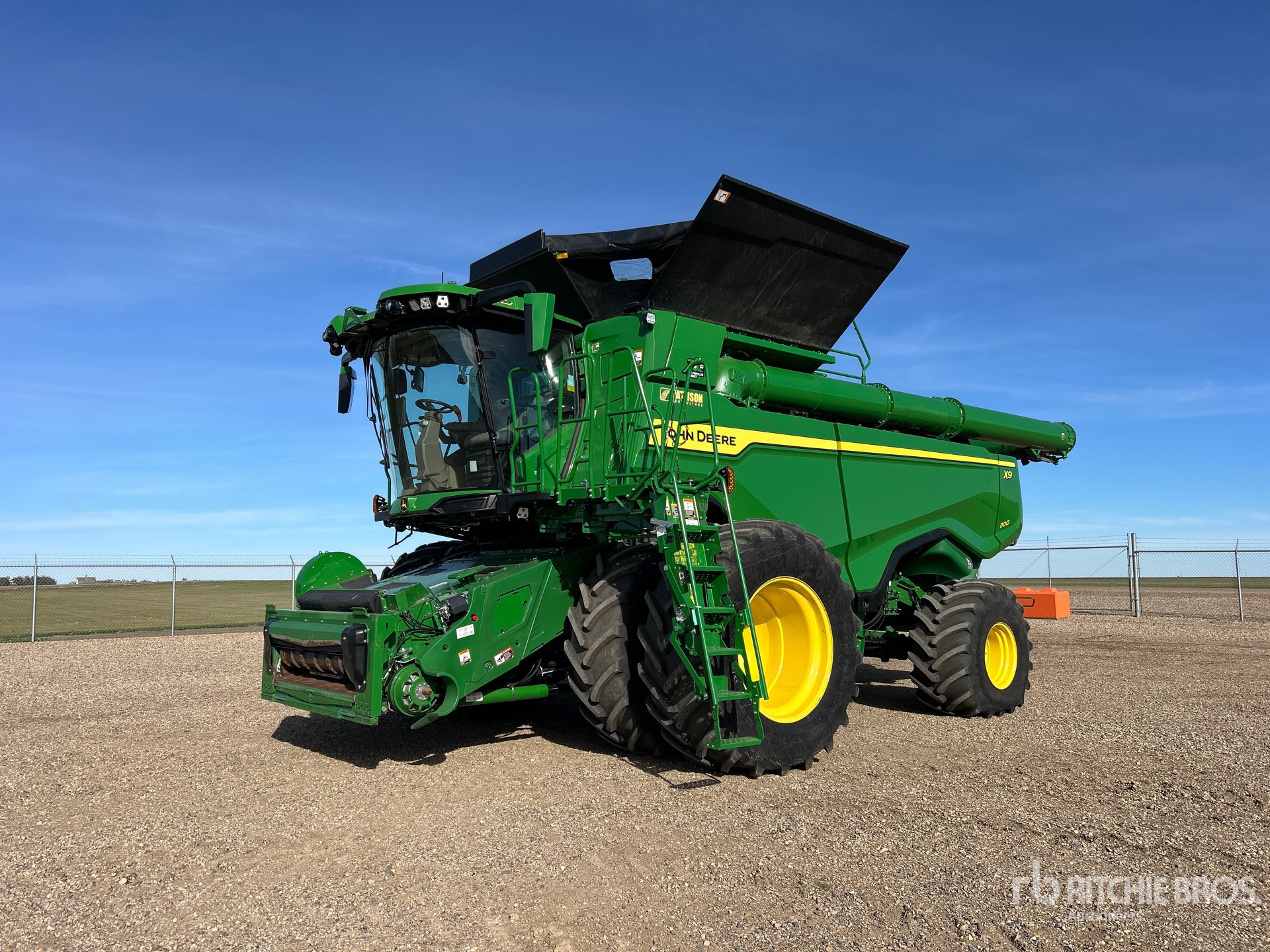 2022 John Deere X9 1100
