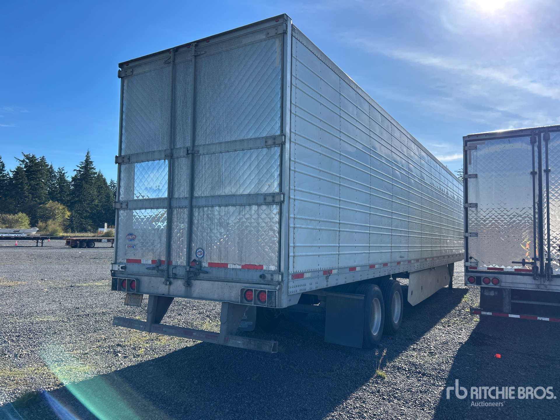 2015 Utility 53 FT T/A