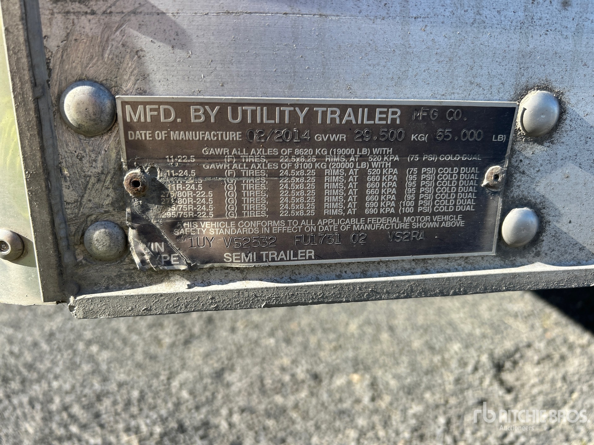 2015 Utility 53 FT T/A