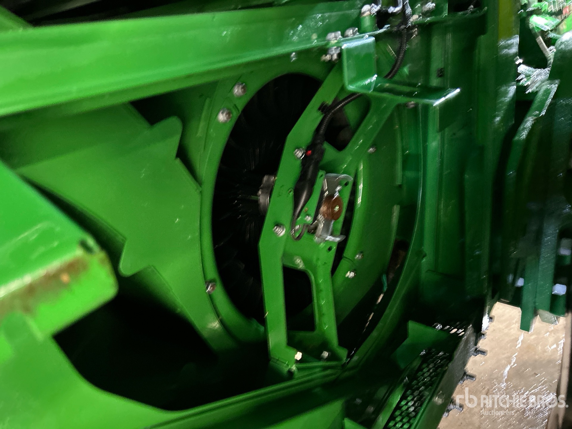 2023 John Deere X9 1000