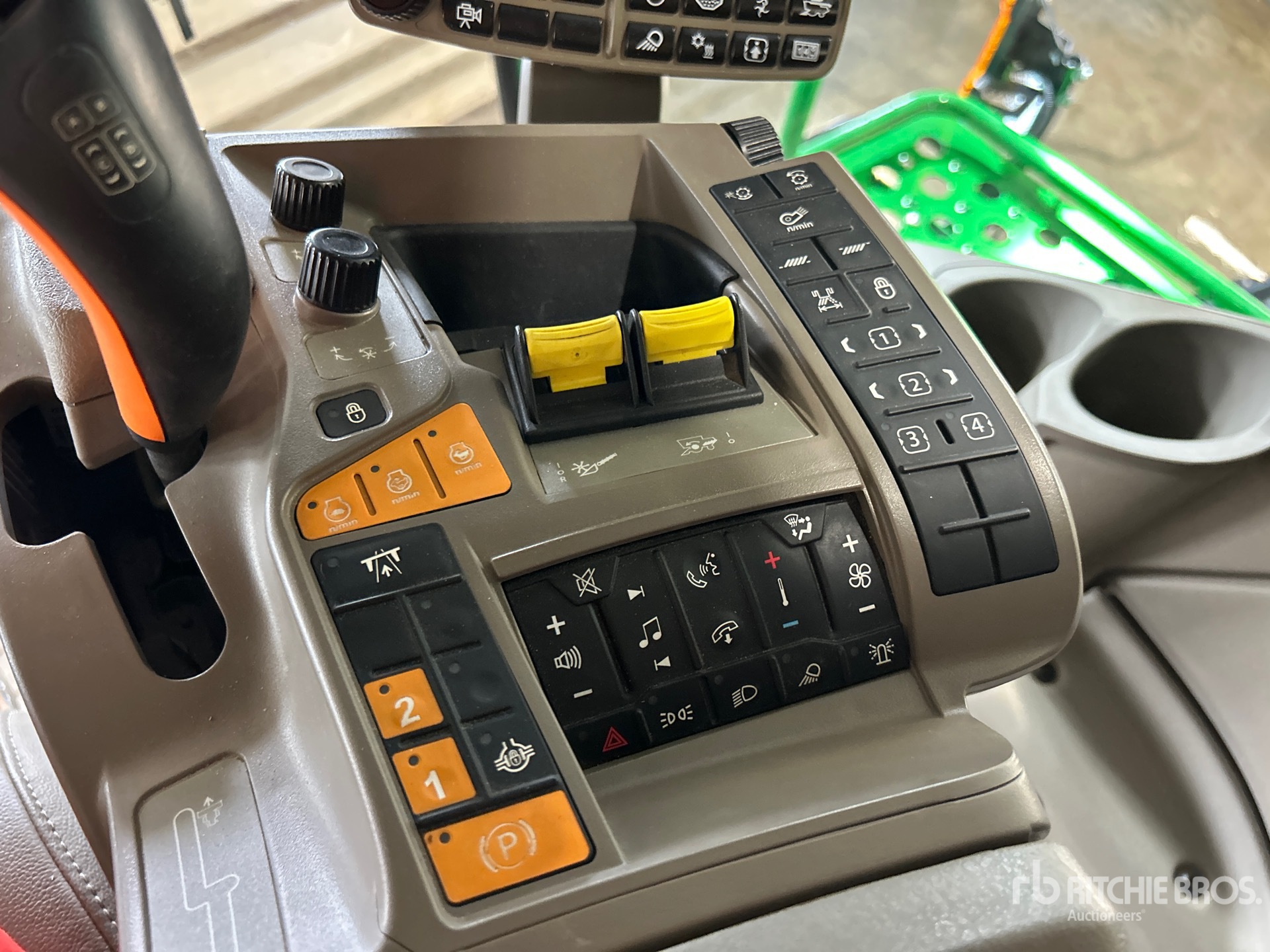 2023 John Deere X9 1000