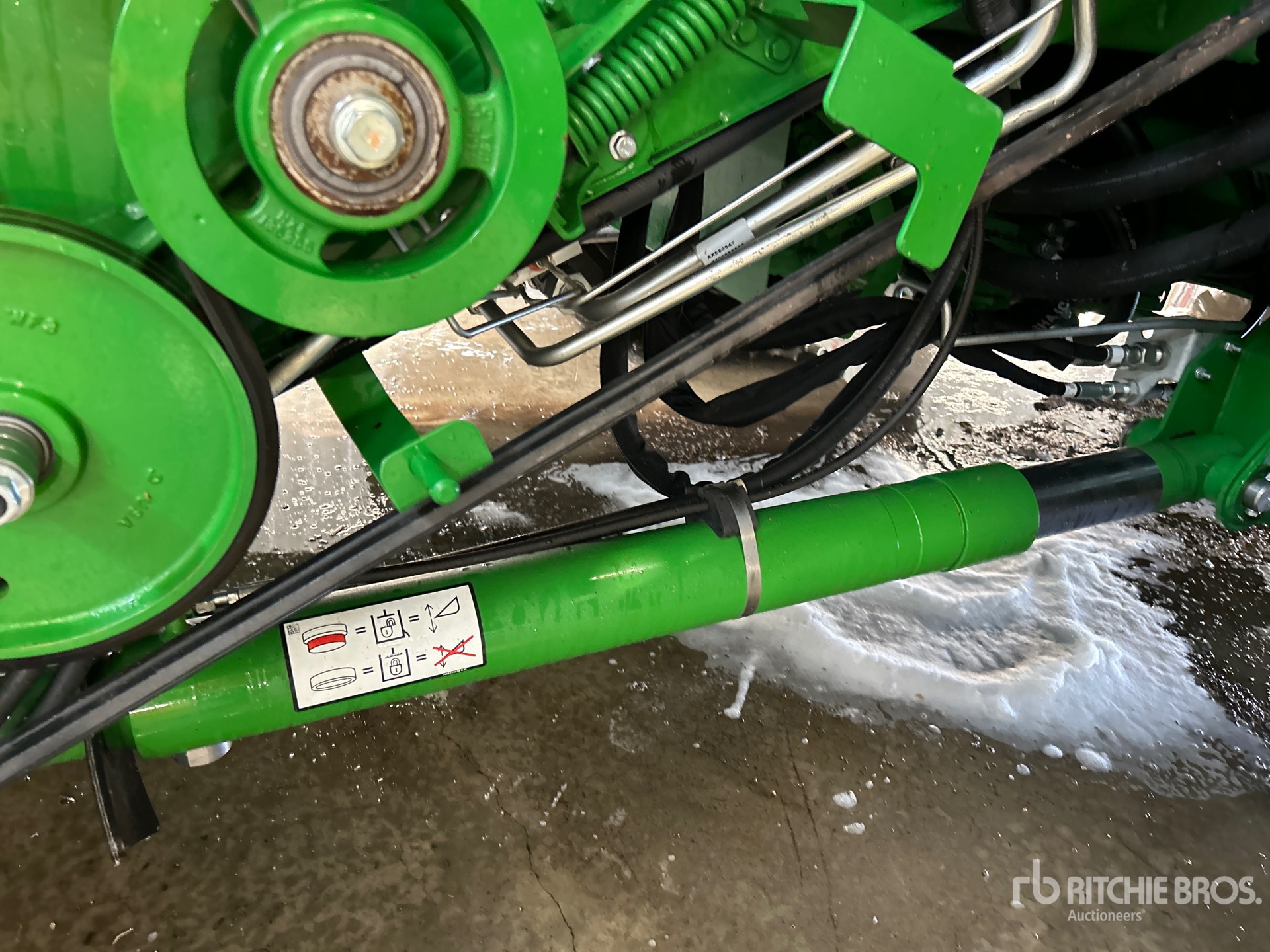 2023 John Deere X9 1000