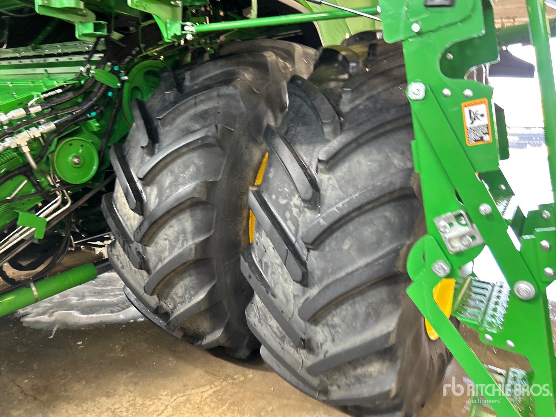 2023 John Deere X9 1000