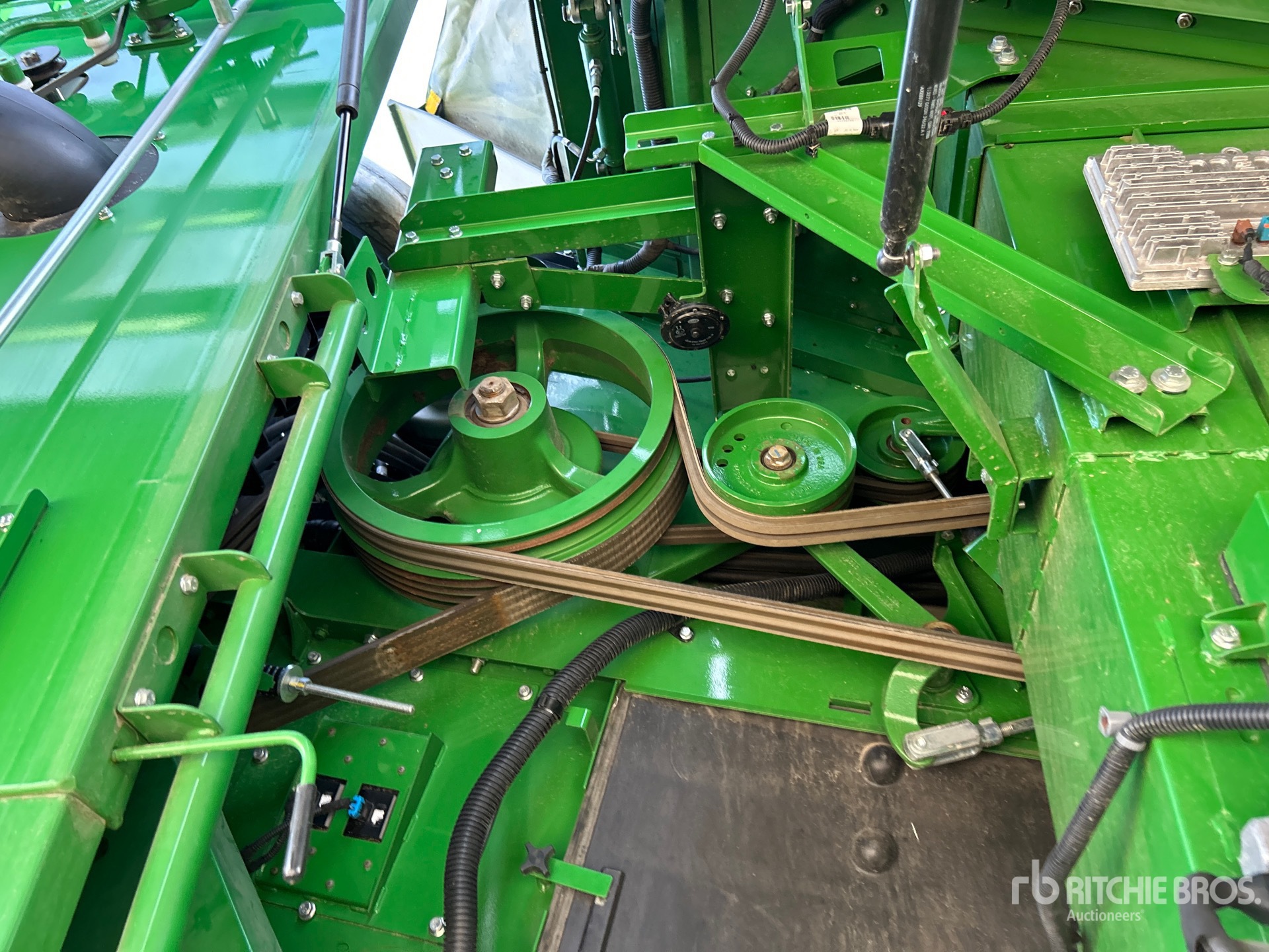 2023 John Deere X9 1000