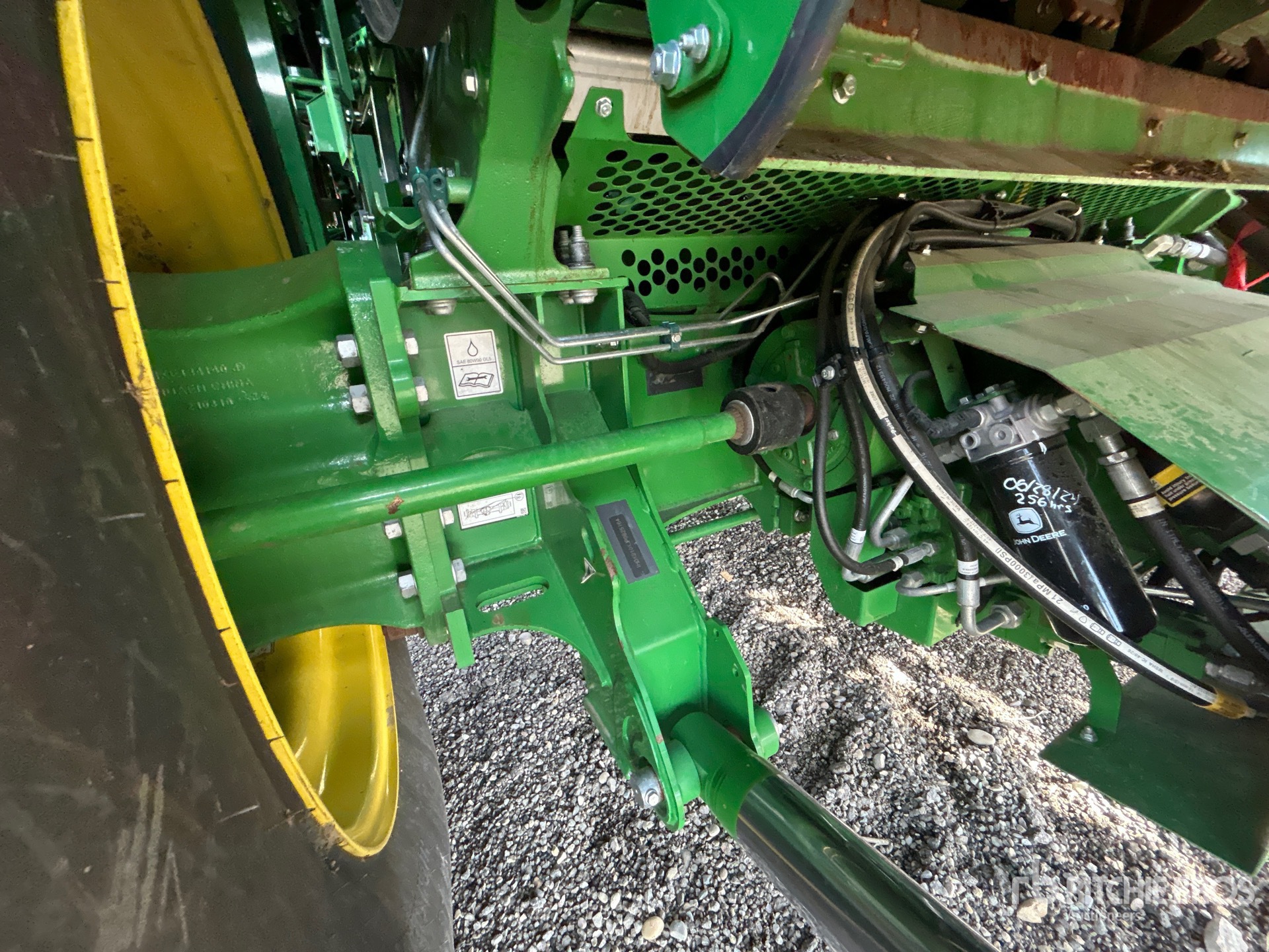2023 John Deere X9 1000