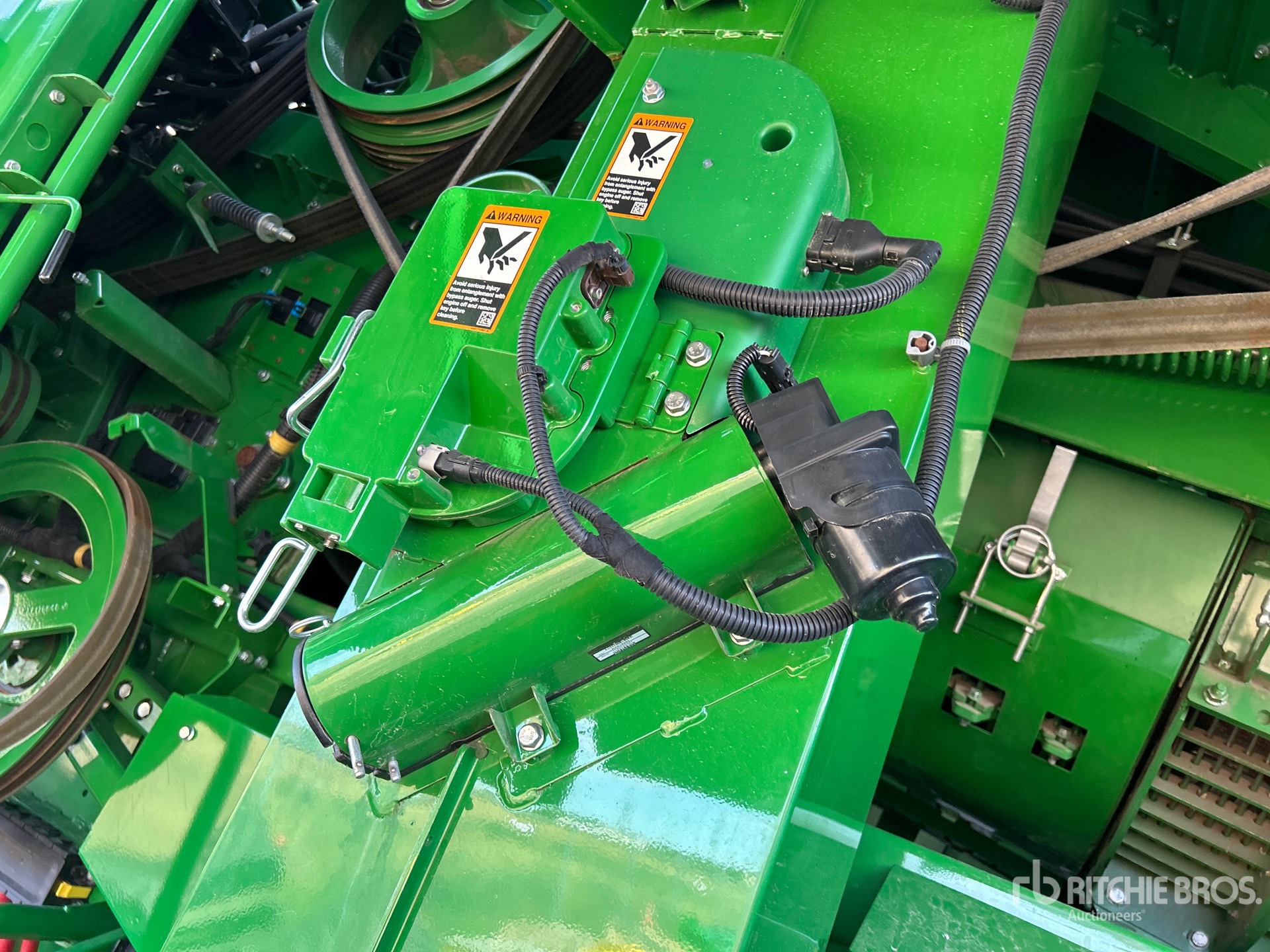 2023 John Deere X9 1000