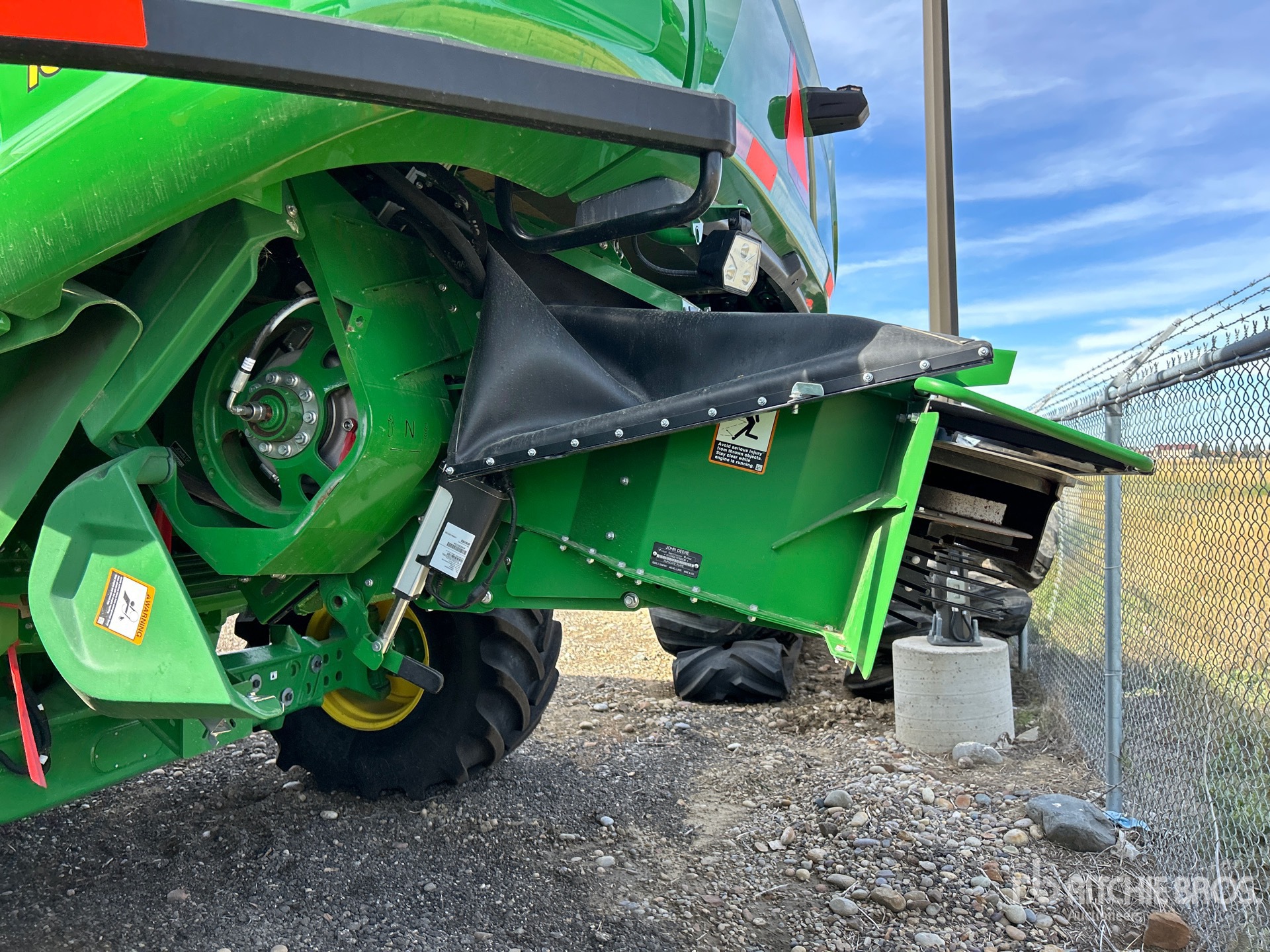 2023 John Deere X9 1000