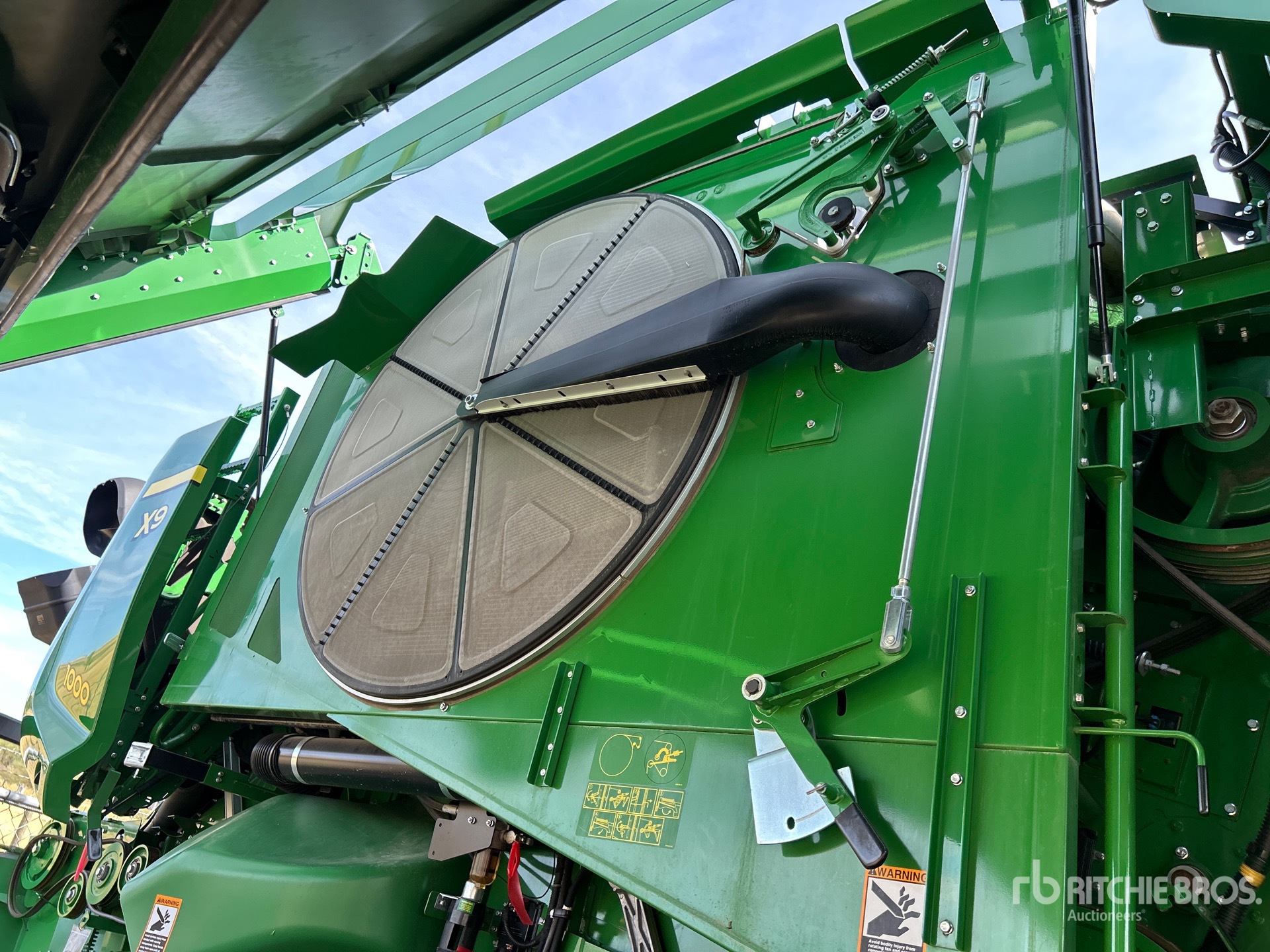 2023 John Deere X9 1000