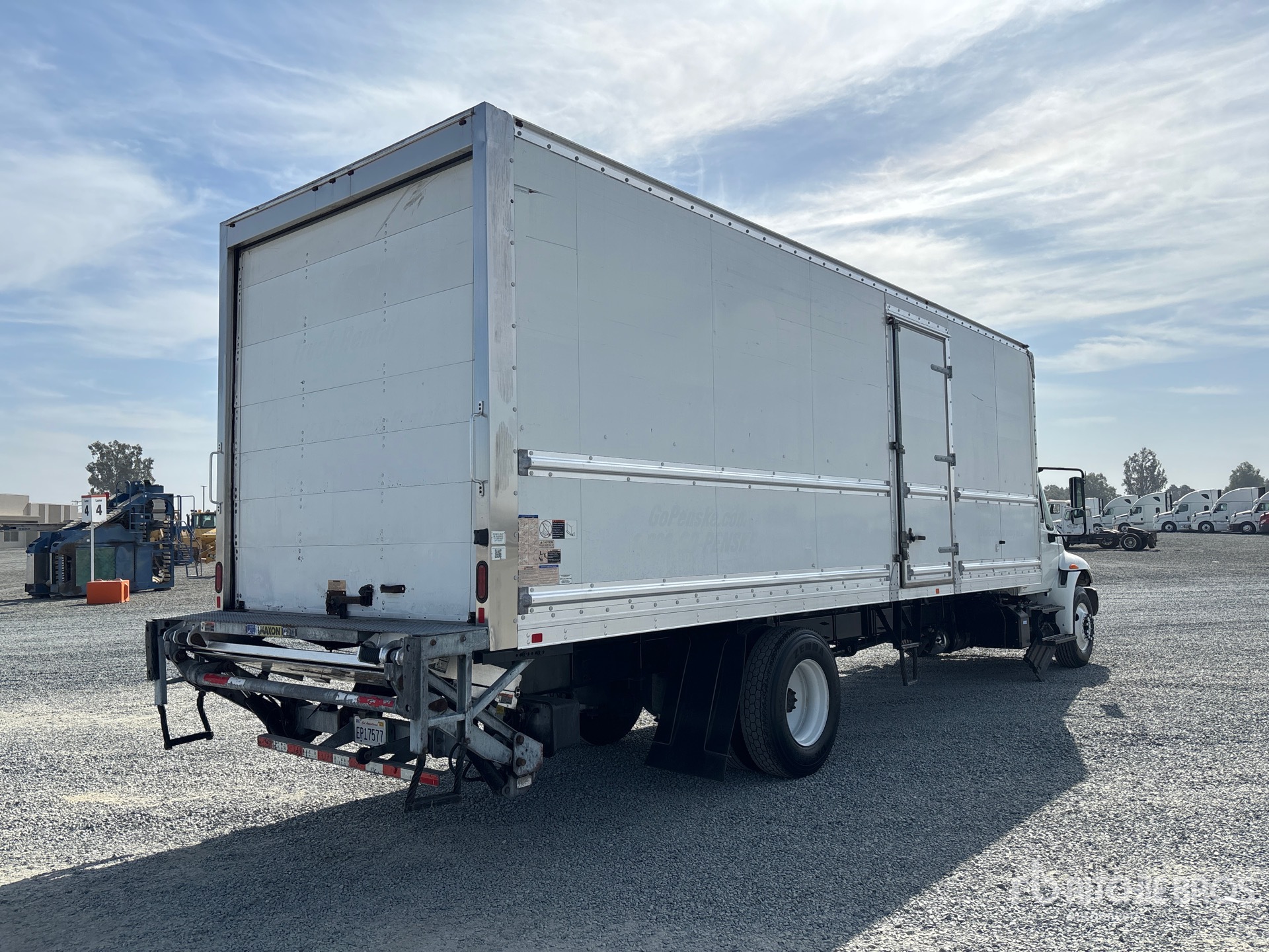 2018 International 4300 SBA