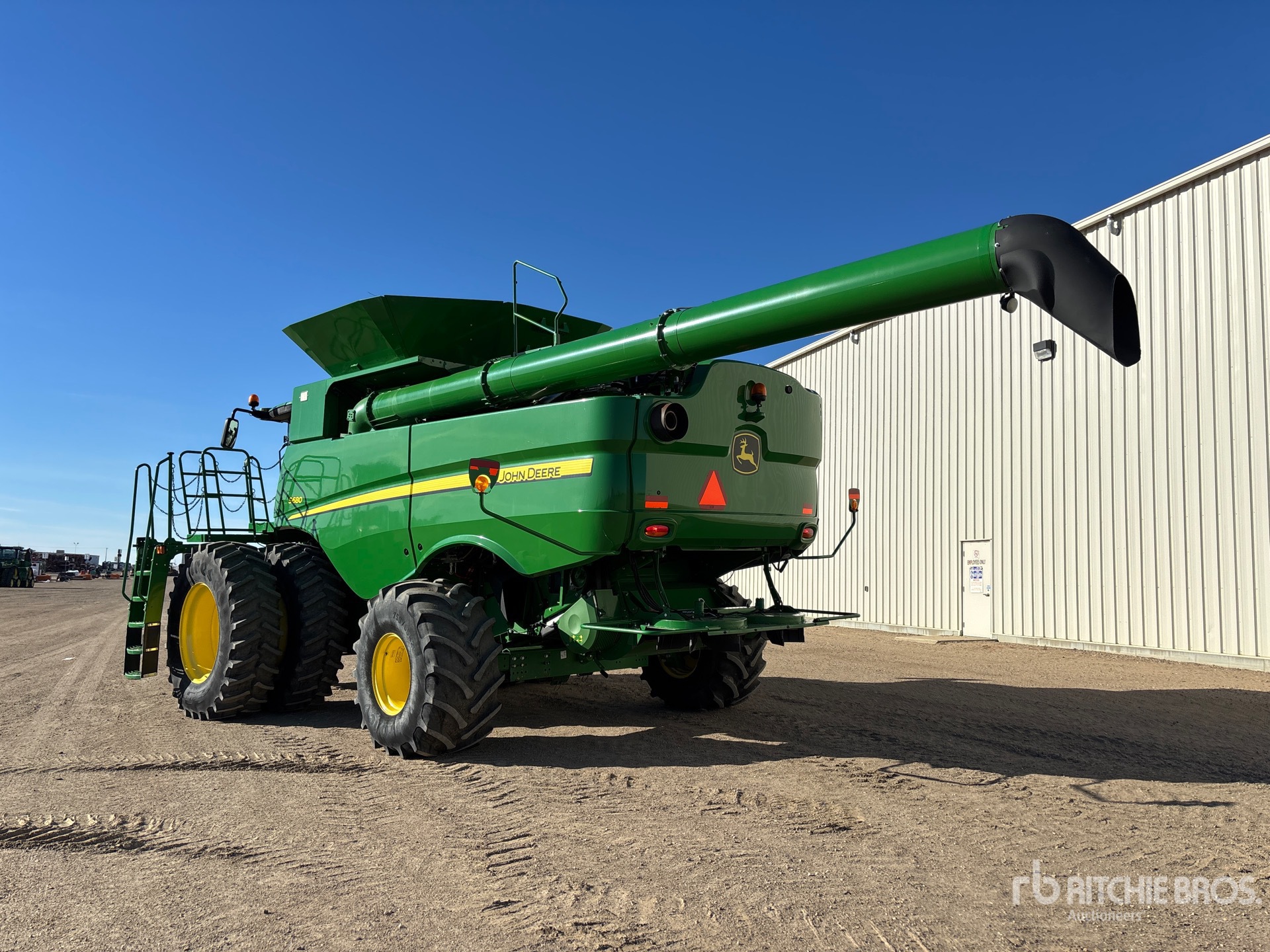 2016 John Deere S680