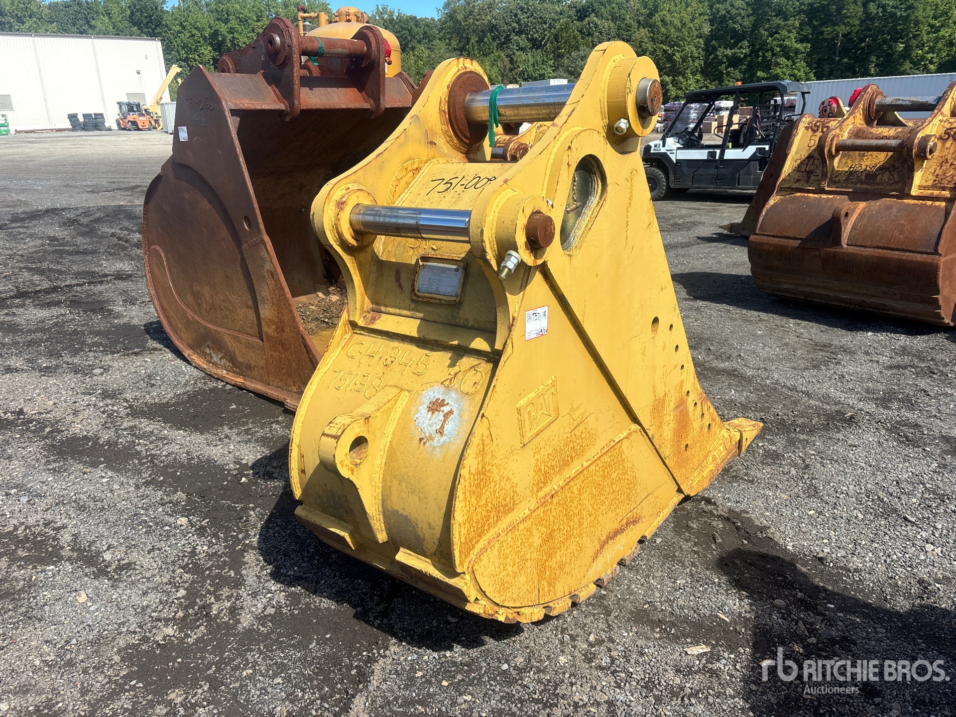 Caterpillar 30 IN 1.25 CYD DIGGING - FITS C ...