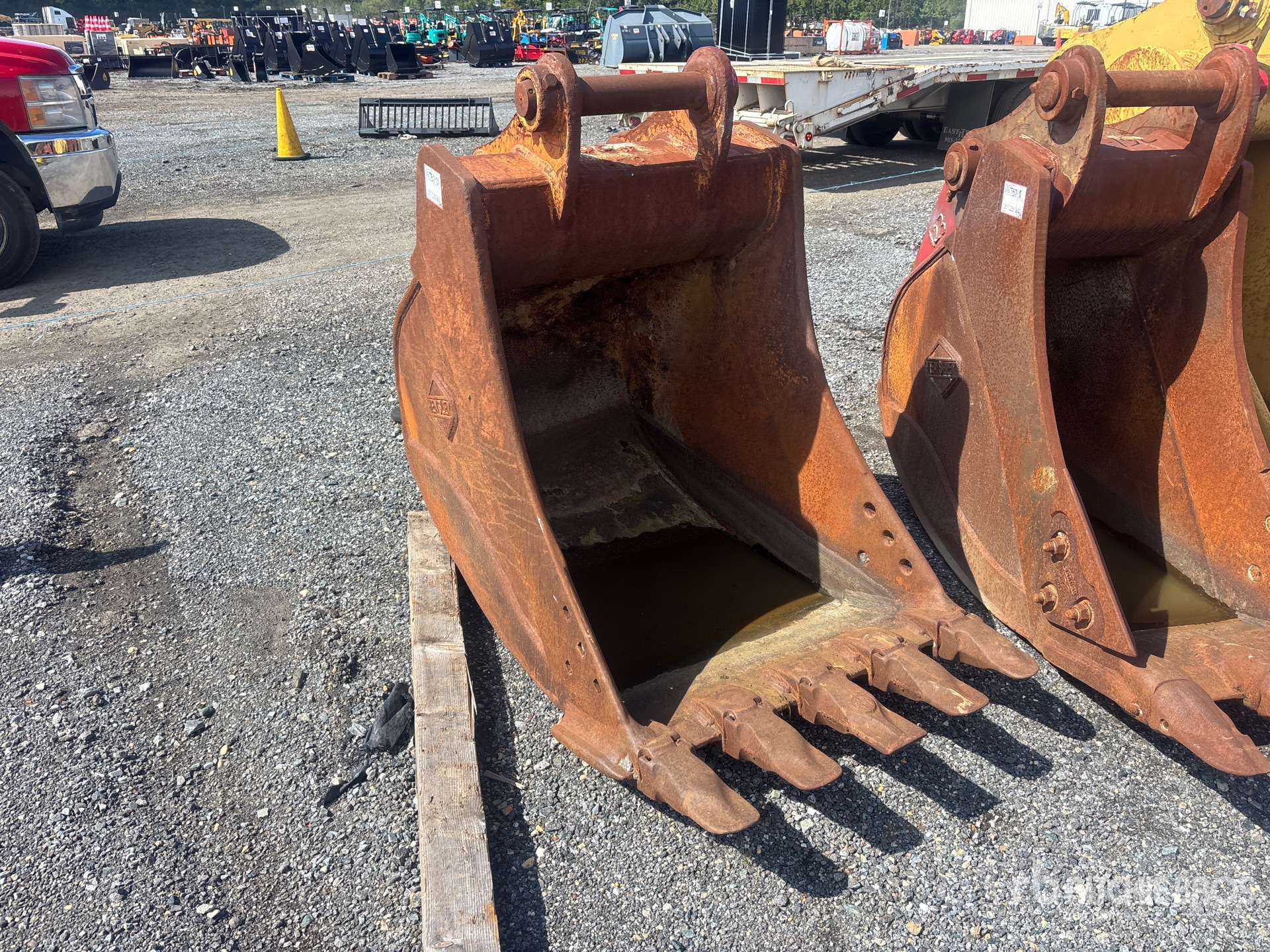 Hensley 36 in Digging - Fits Komatsu
